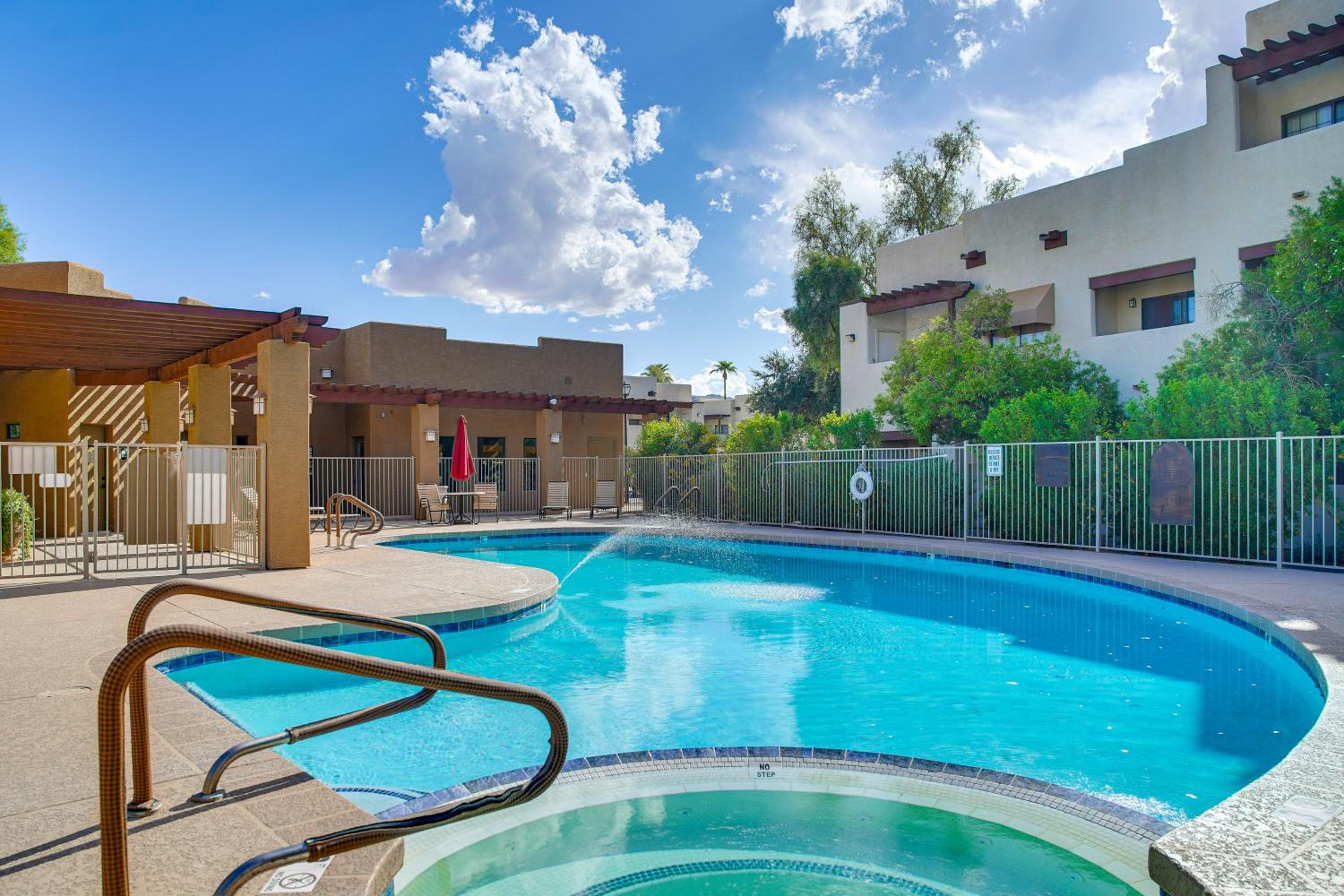 Unwind Poolside! Condo 1 Mi to South Mountain Park