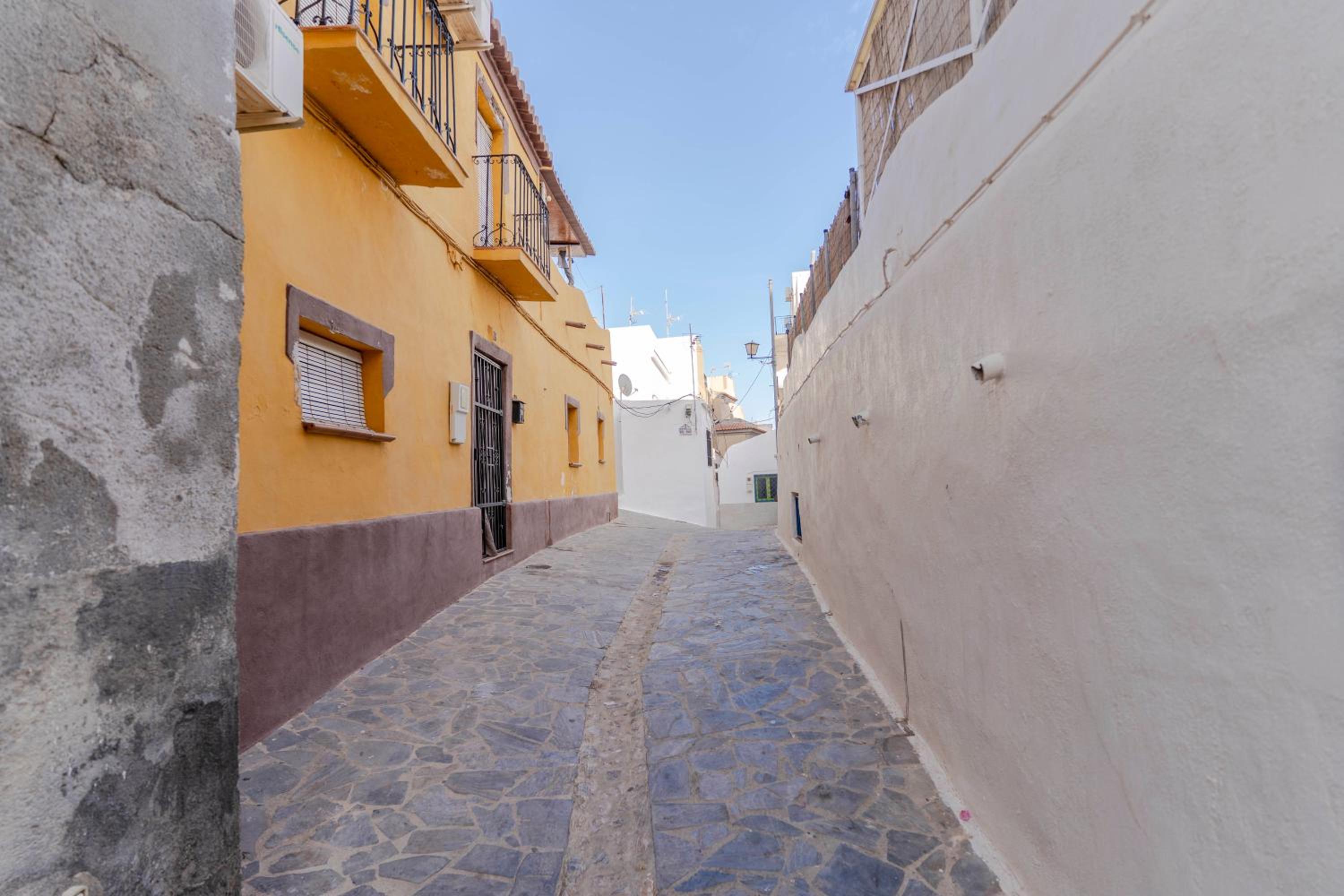 RentitSpain - Castell de Ferro - Estrella de Mar a Metros de la Playa