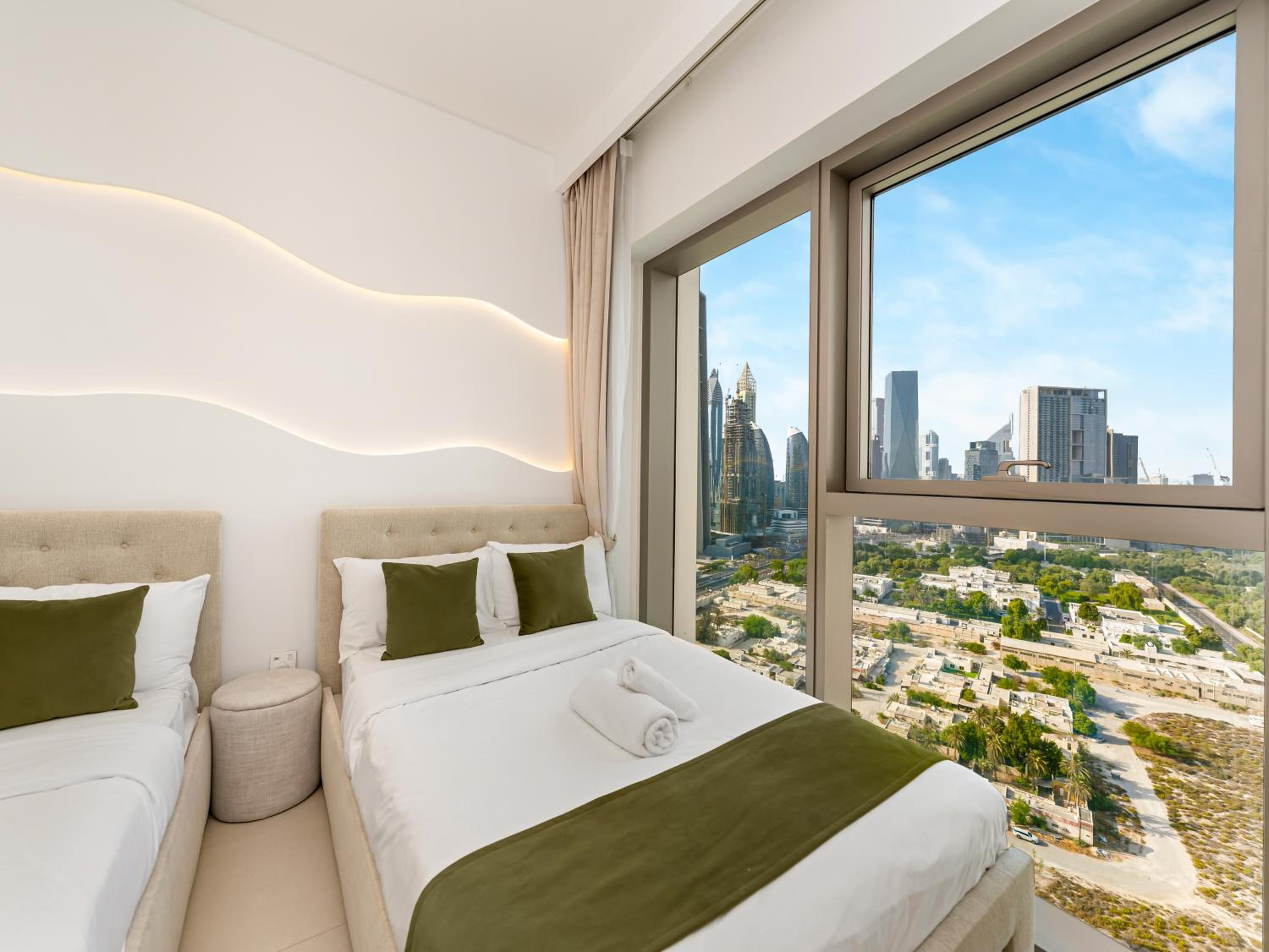Stunning Two-Bedroom Apartment with Skyline View & walk to Dubai Mall by TerraHome