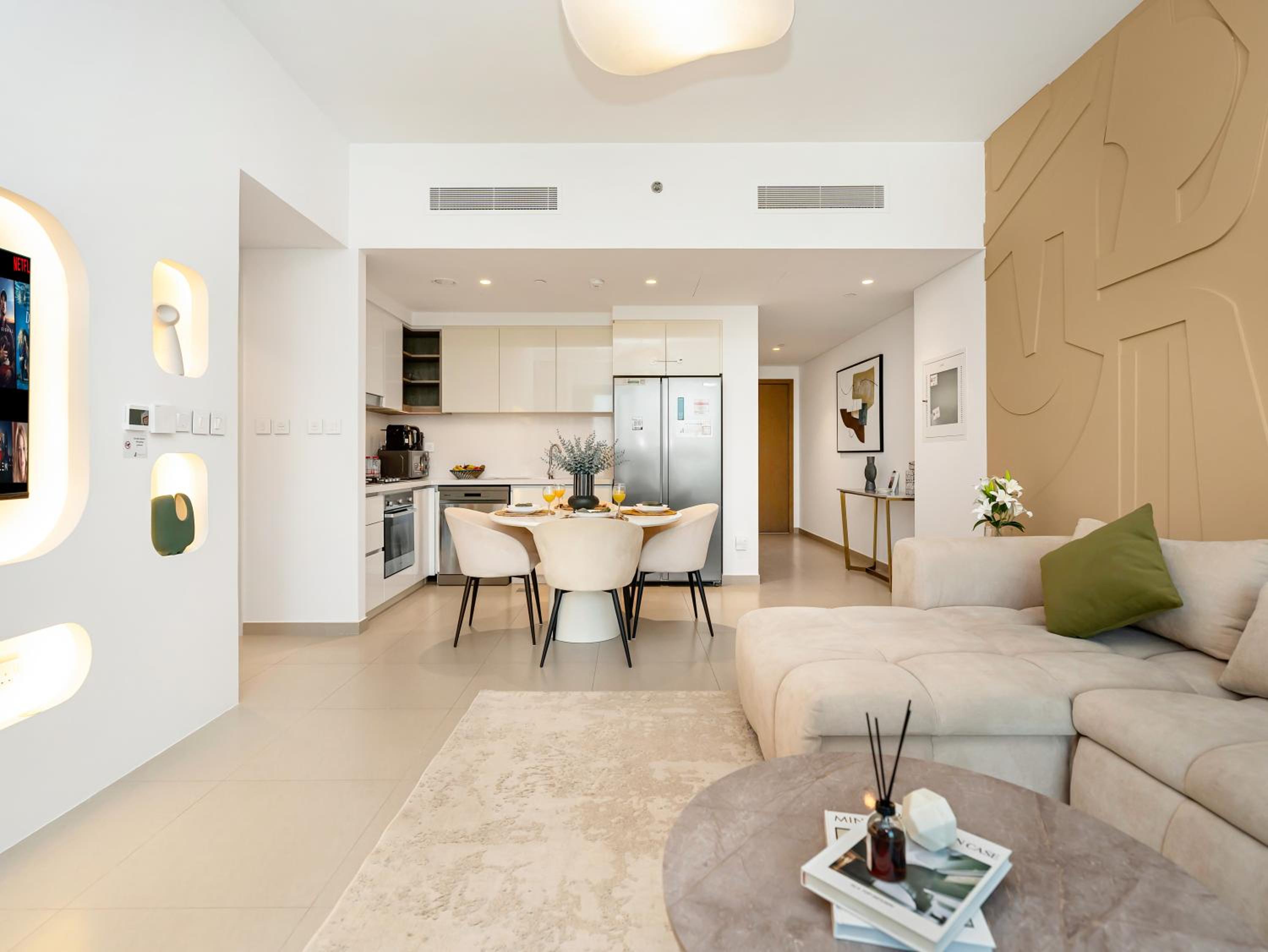 Stunning Two-Bedroom Apartment with Skyline View & walk to Dubai Mall by TerraHome