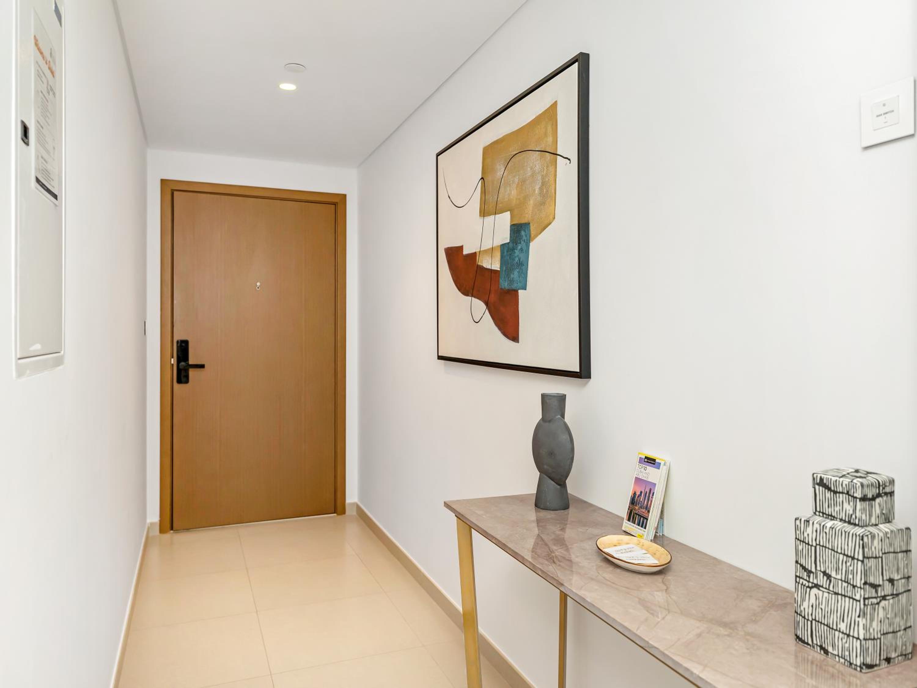 Stunning Two-Bedroom Apartment with Skyline View & walk to Dubai Mall by TerraHome