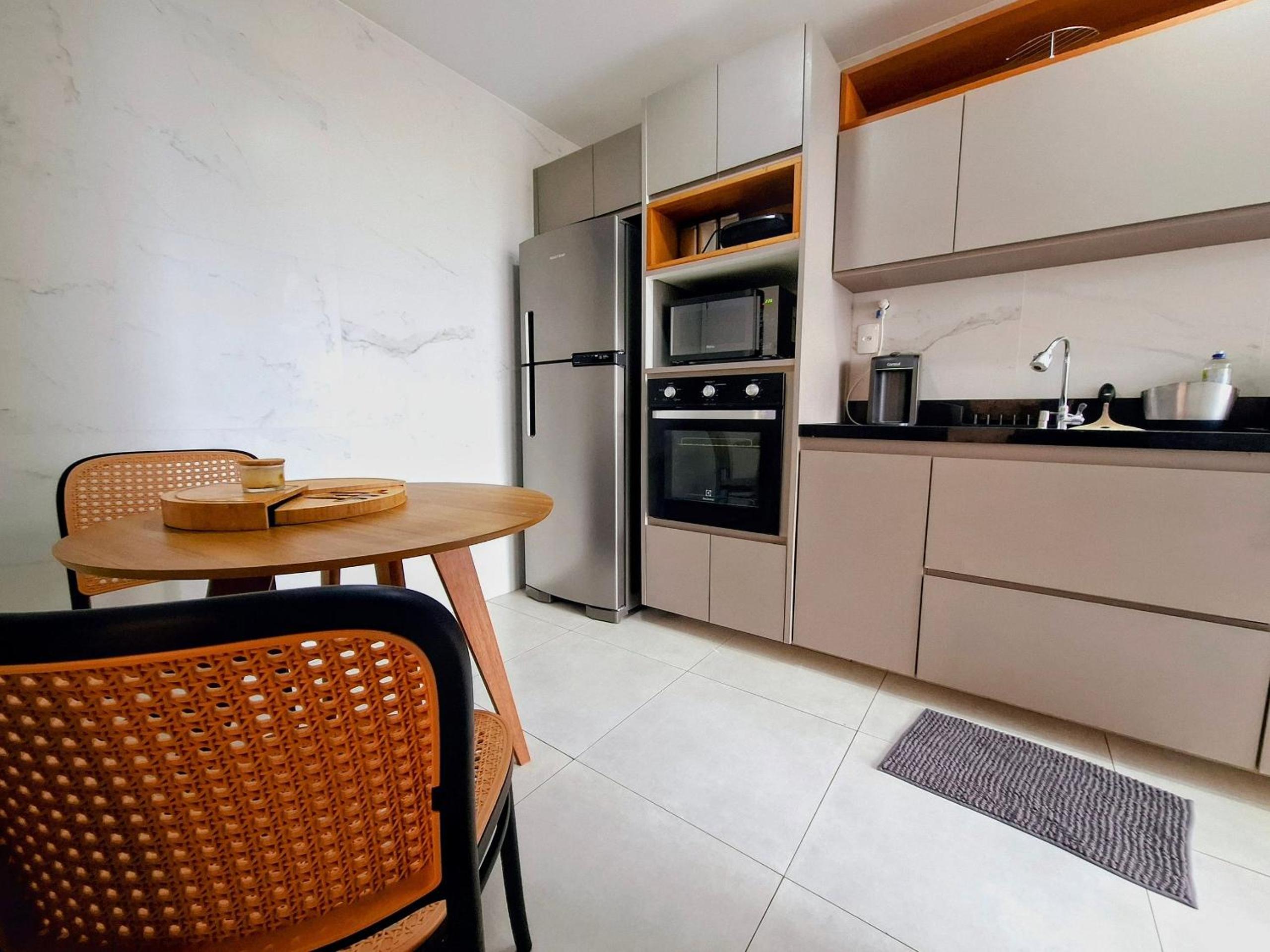 Barra: Garage, beach and comfort | Sleeps 5