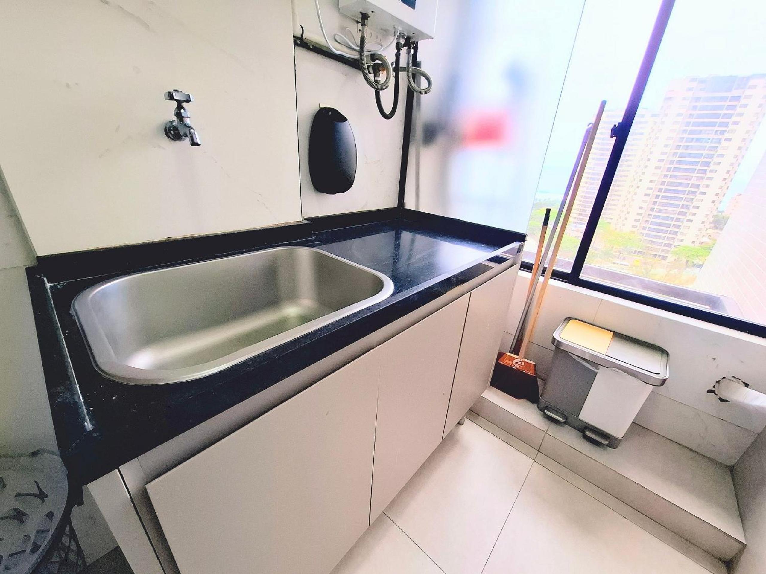 Barra: Garage, beach and comfort | Sleeps 5