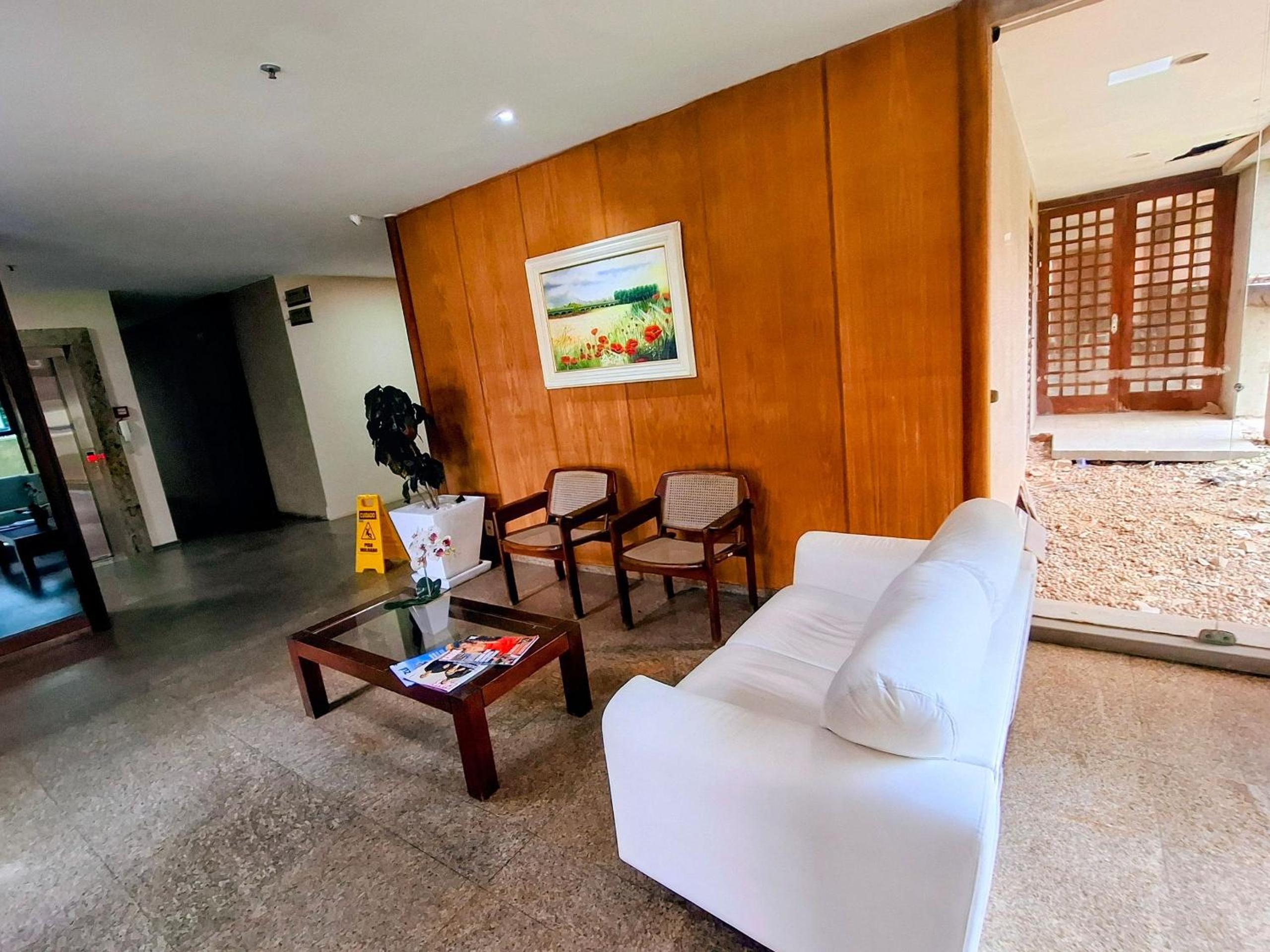 Barra: Garage, beach and comfort | Sleeps 5