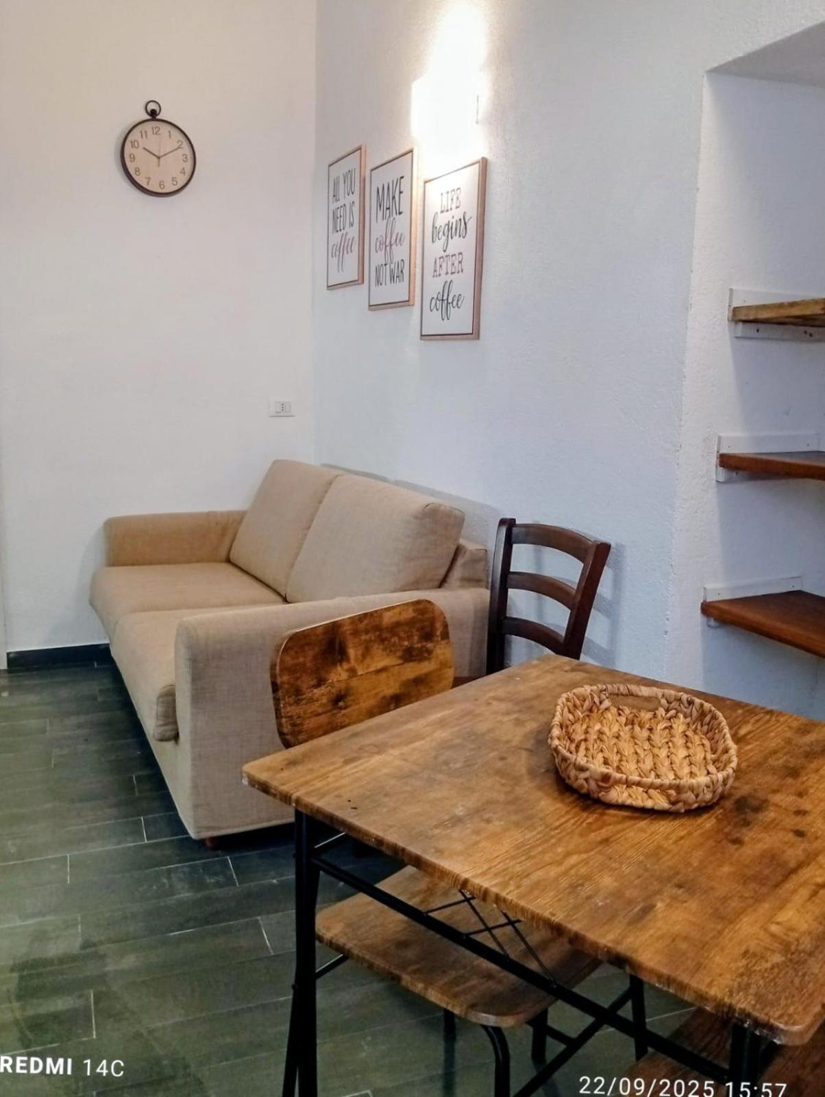 Sicily Bed' House