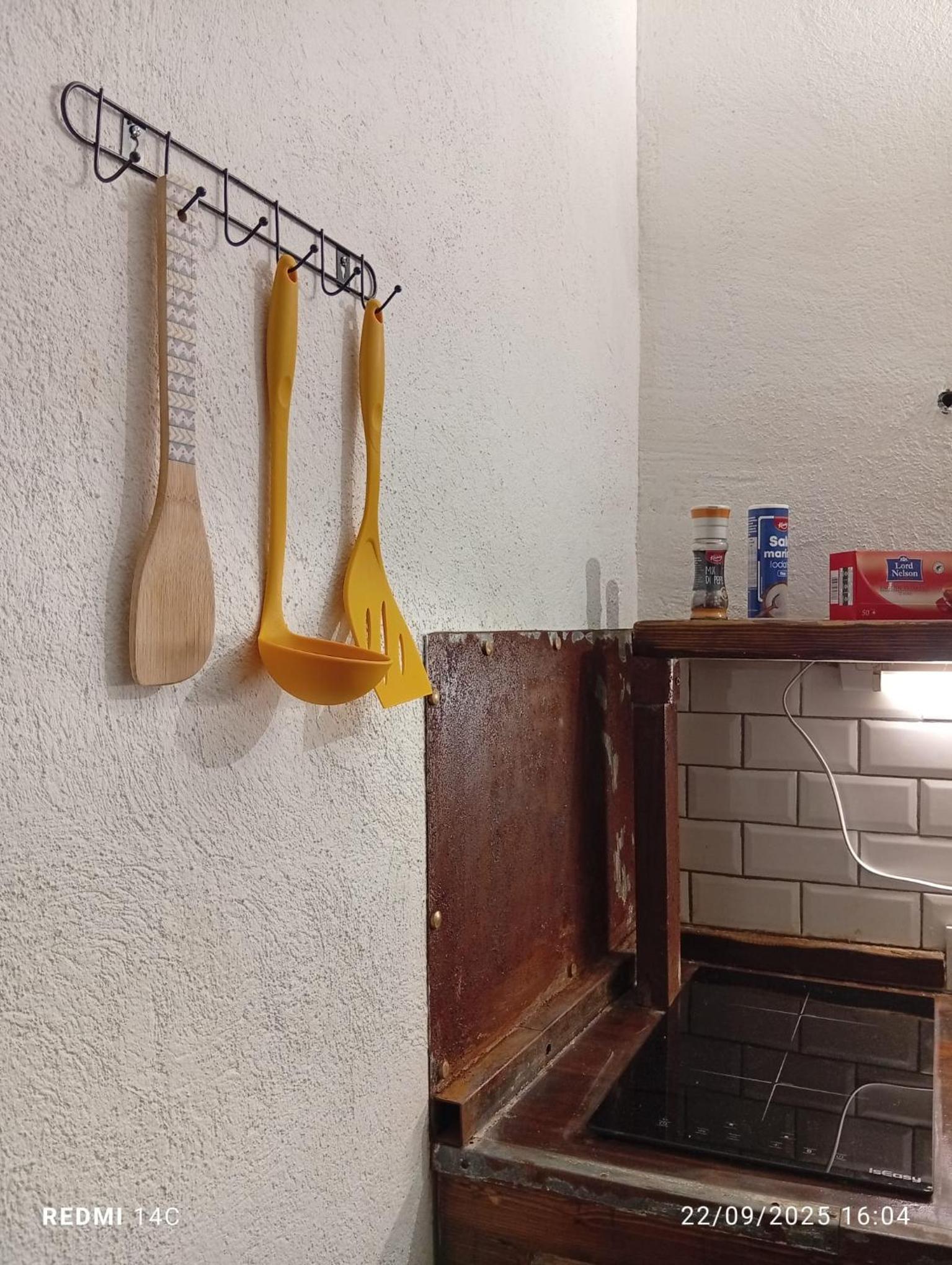 Sicily Bed' House