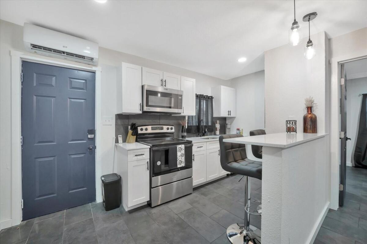 Walk to Stadium, 2 Parking spots, Dog Park, BBQ
