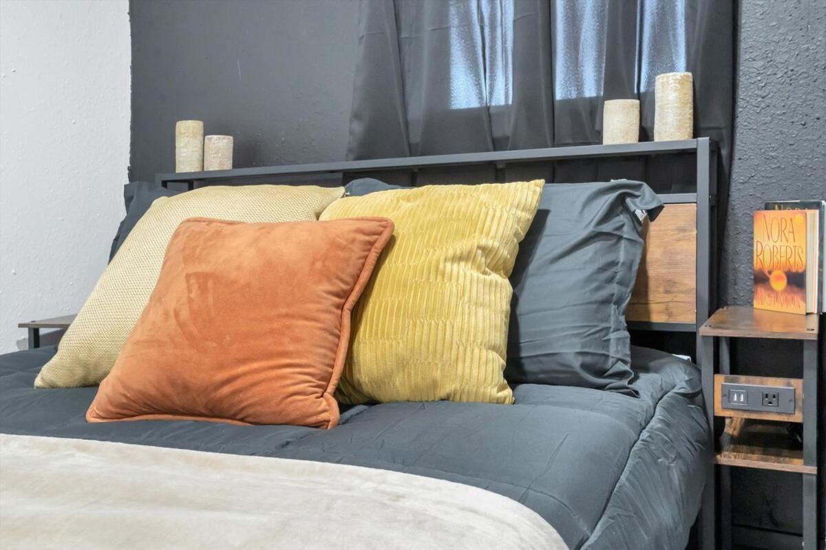 Walk to Stadium, 2 Parking spots, Dog Park, BBQ