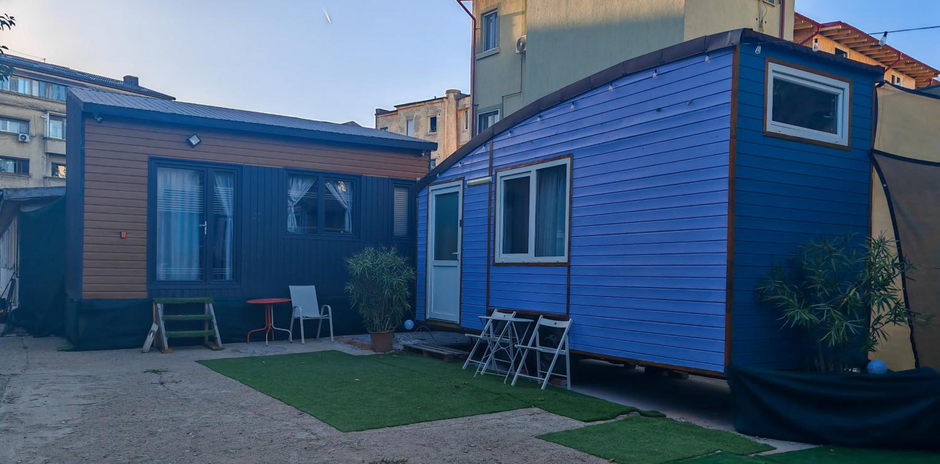 Pura Vida Downtown Tiny houses