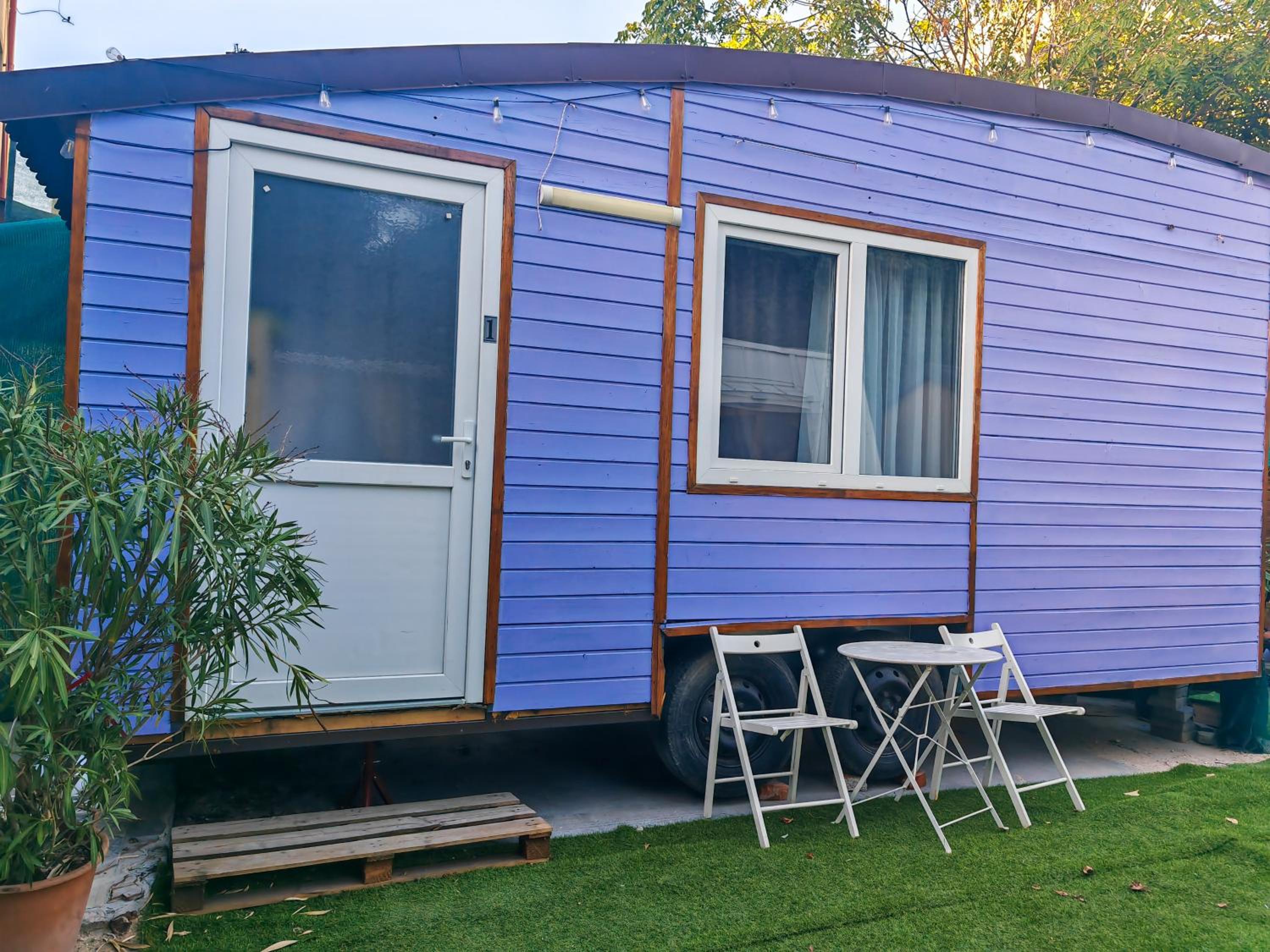 Pura Vida Downtown Tiny houses