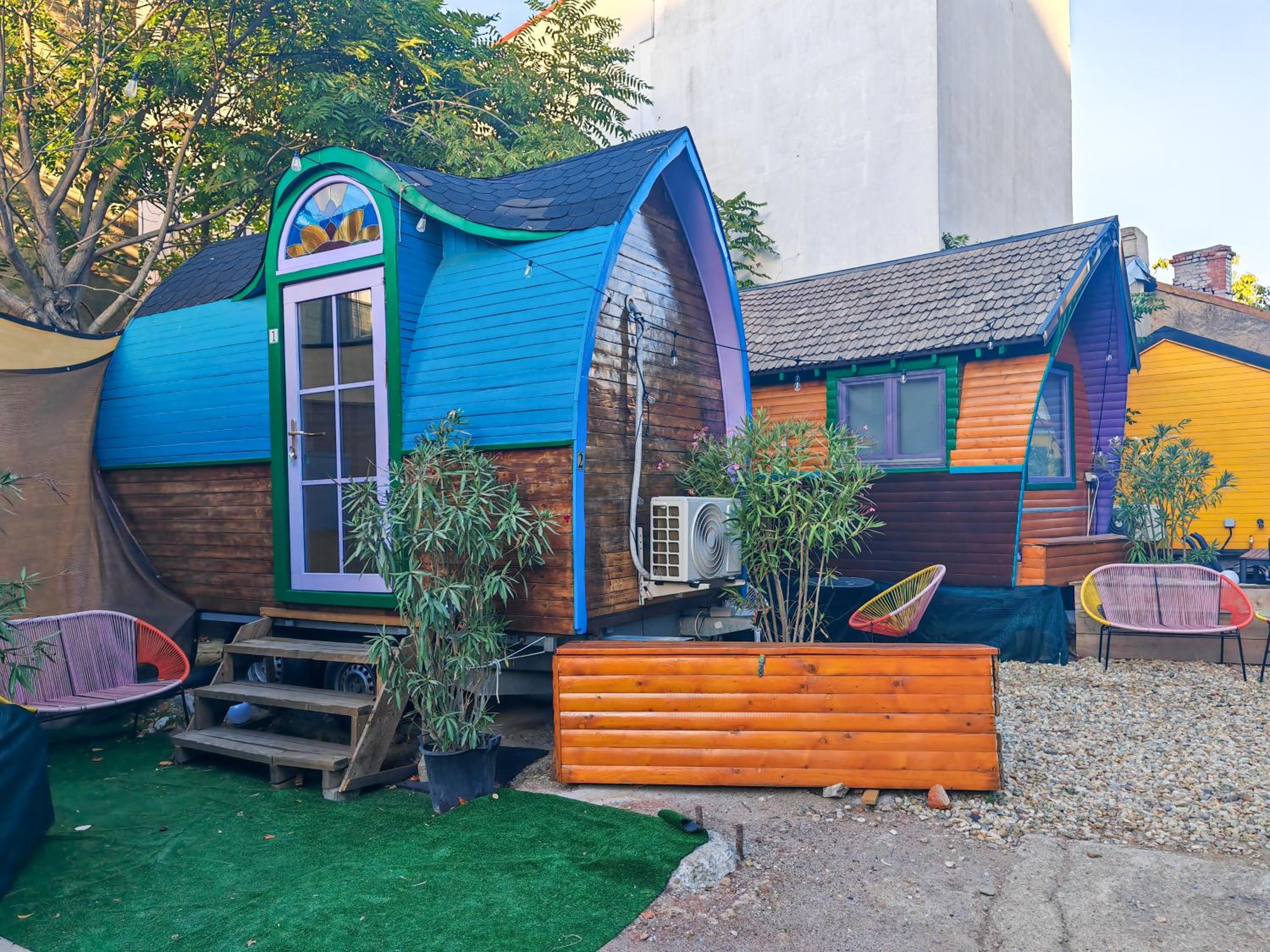 Pura Vida Downtown Tiny houses