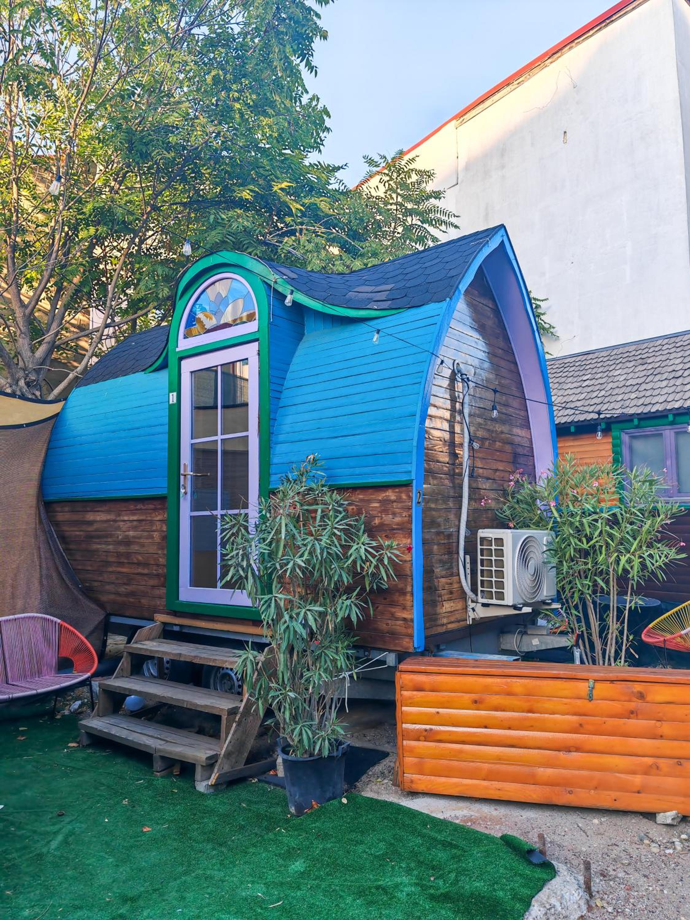 Pura Vida Downtown Tiny houses