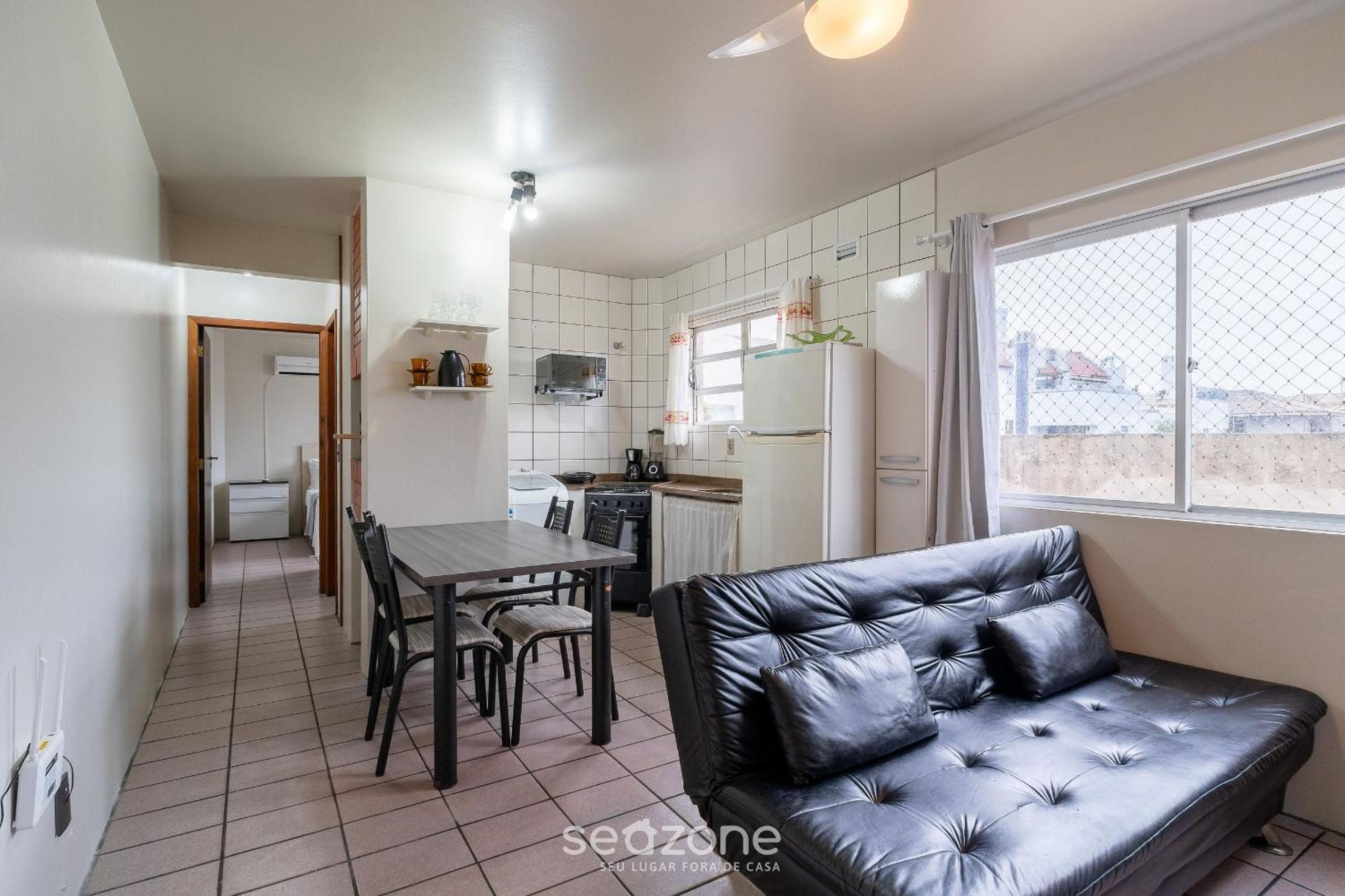 Apart 700m from the Beach in Floripa HYP0202