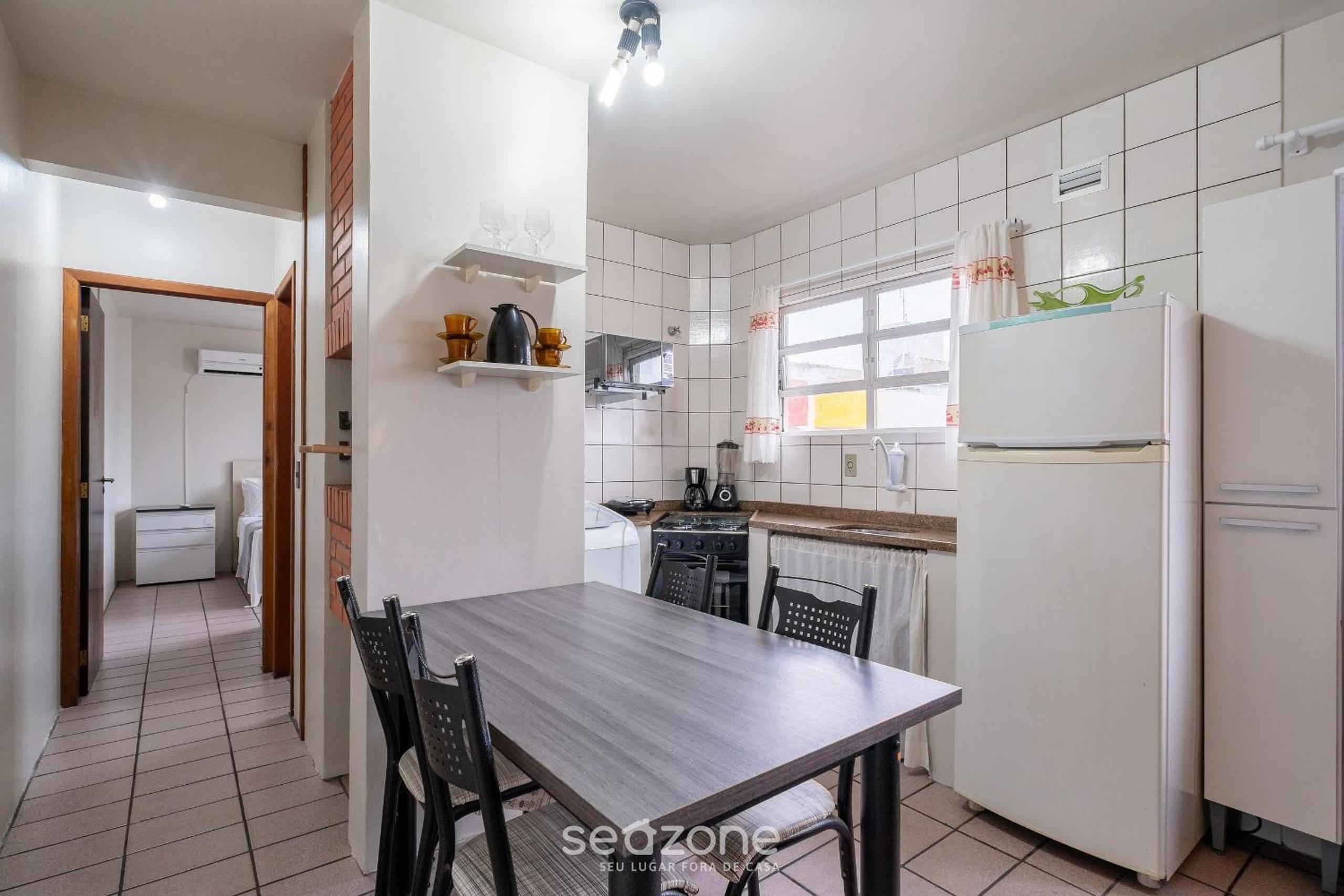 Apart 700m from the Beach in Floripa HYP0202