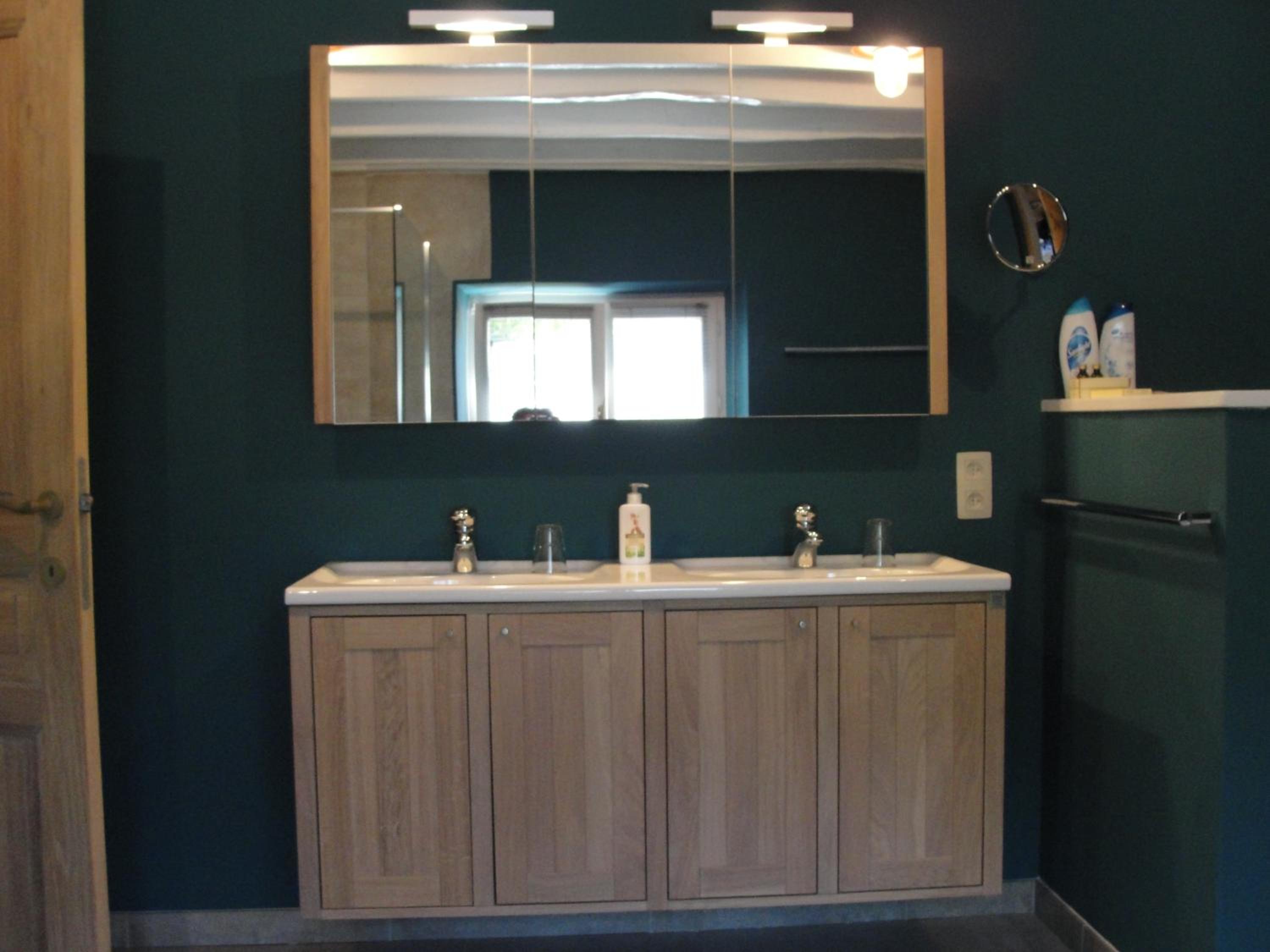 B&B Hedera