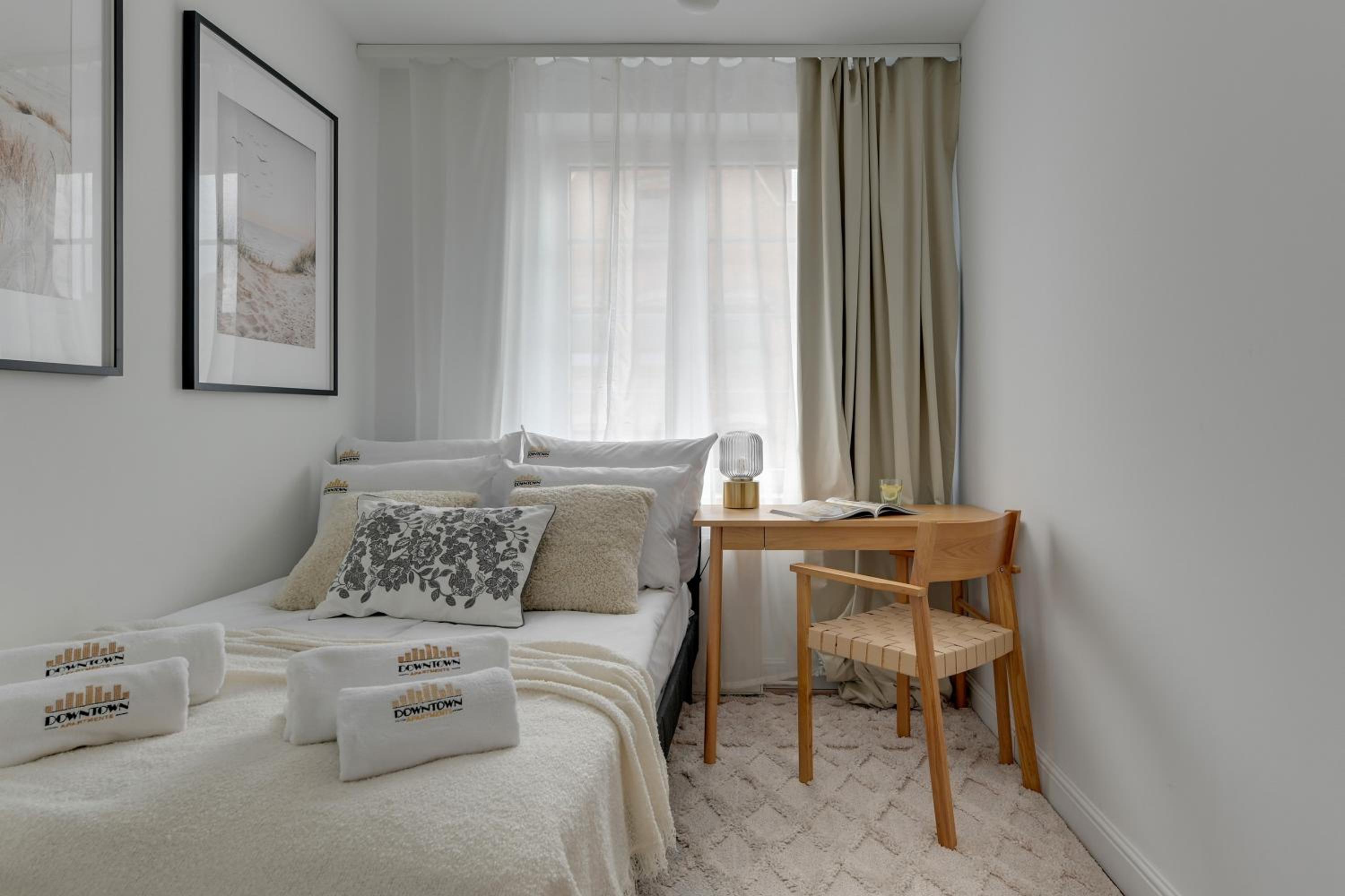 Old Town Straganiarska by Downtown Apartments