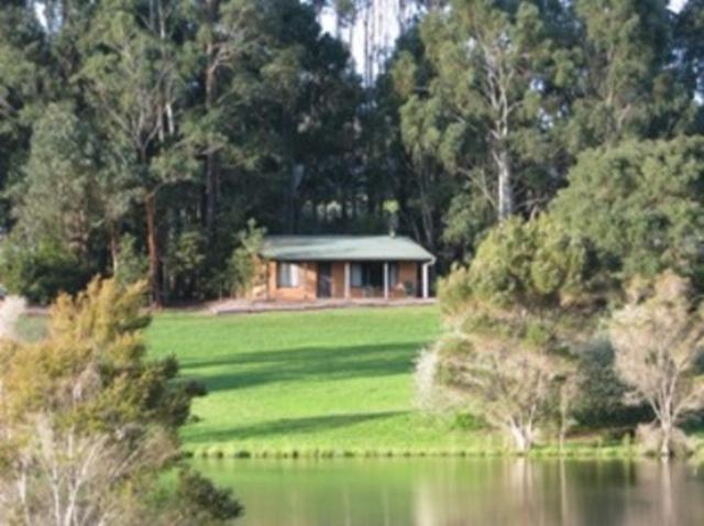 Pemberton Lake View Chalets