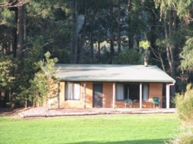 Pemberton Lake View Chalets