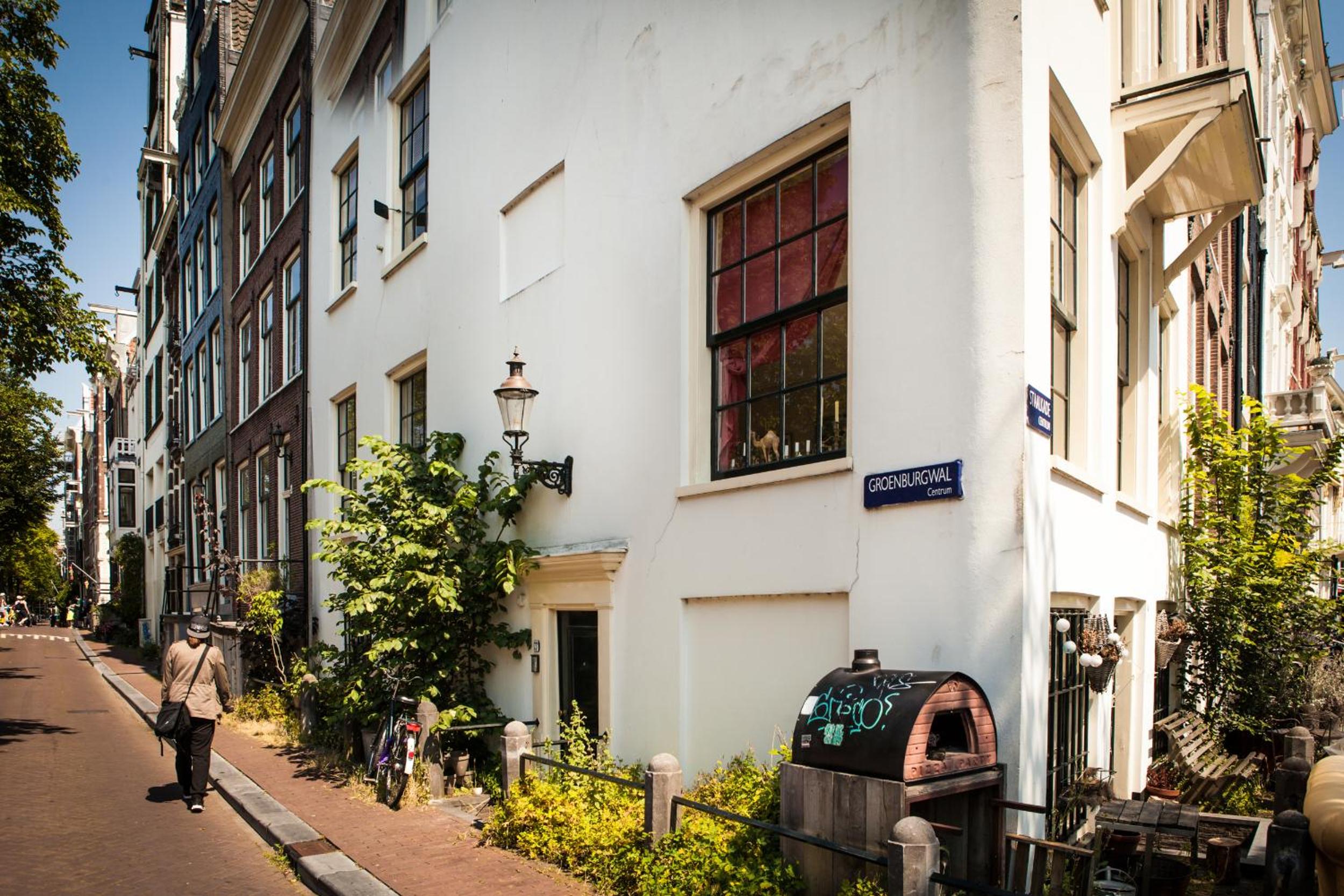 Zwanestein Canal House