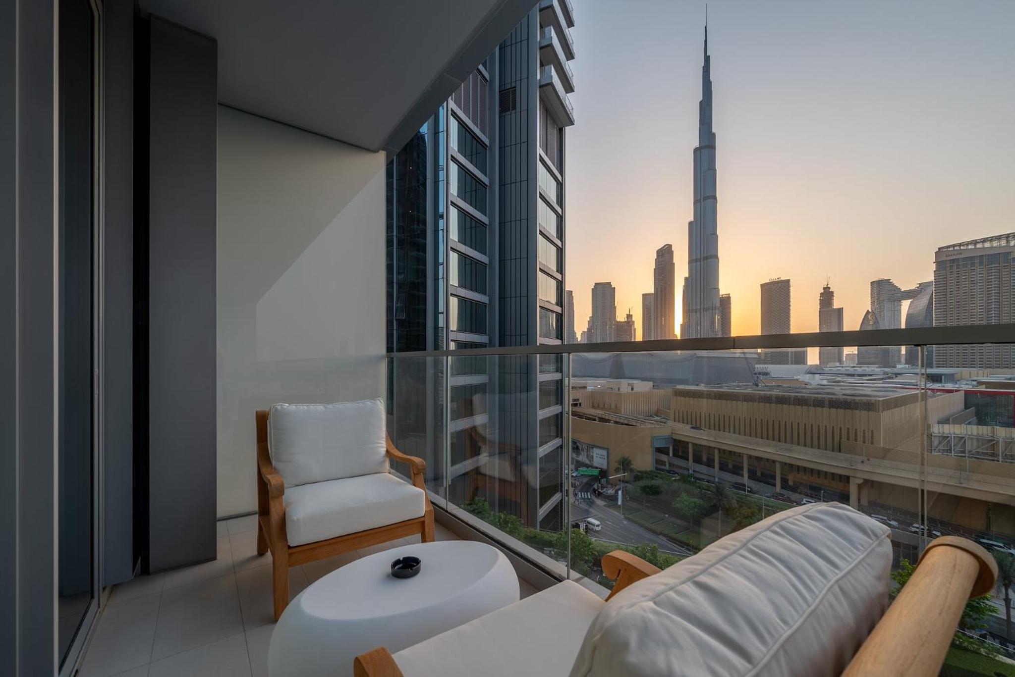 Burj View Direct to Dubai Mall 2BR