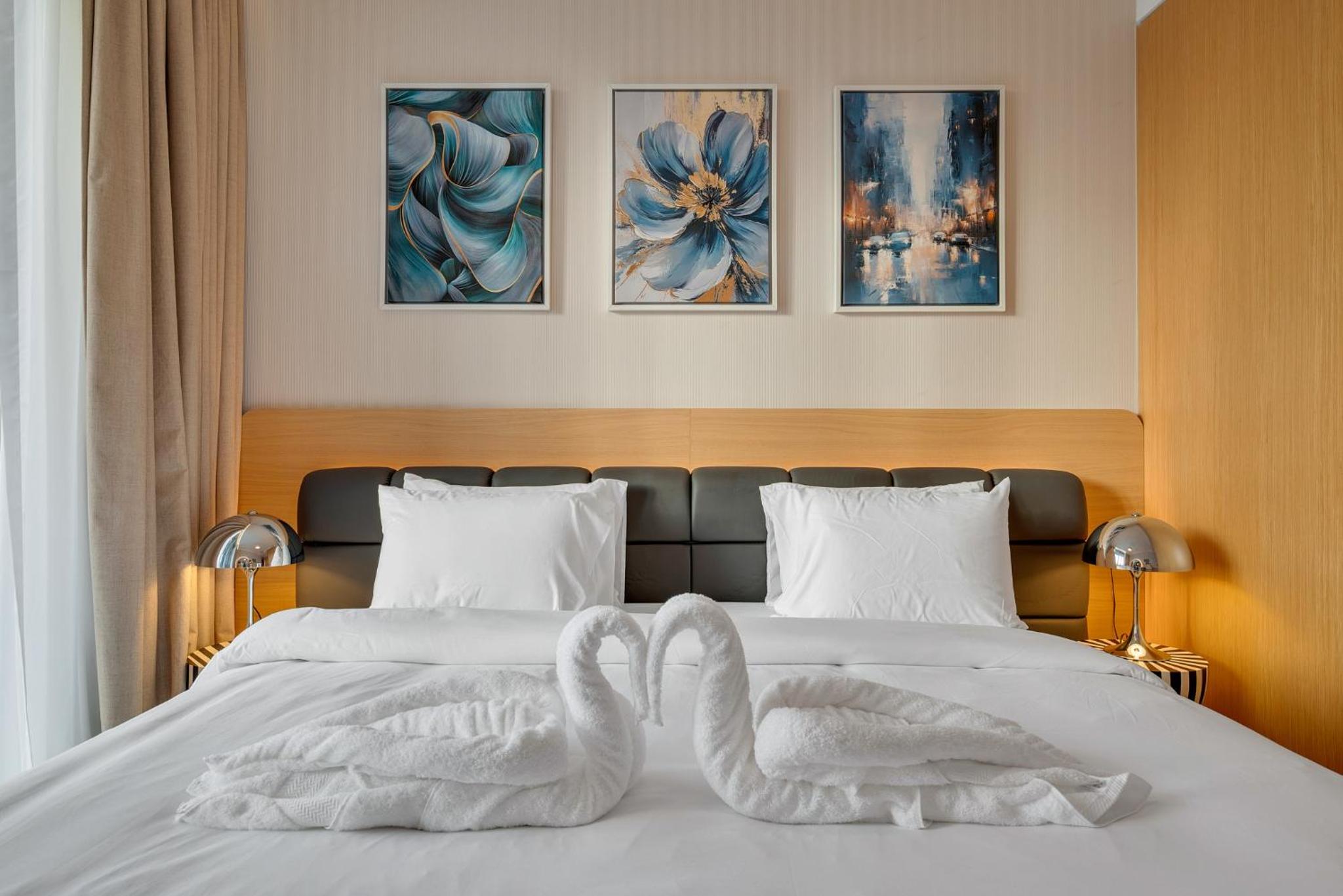 Burj View Direct to Dubai Mall 2BR