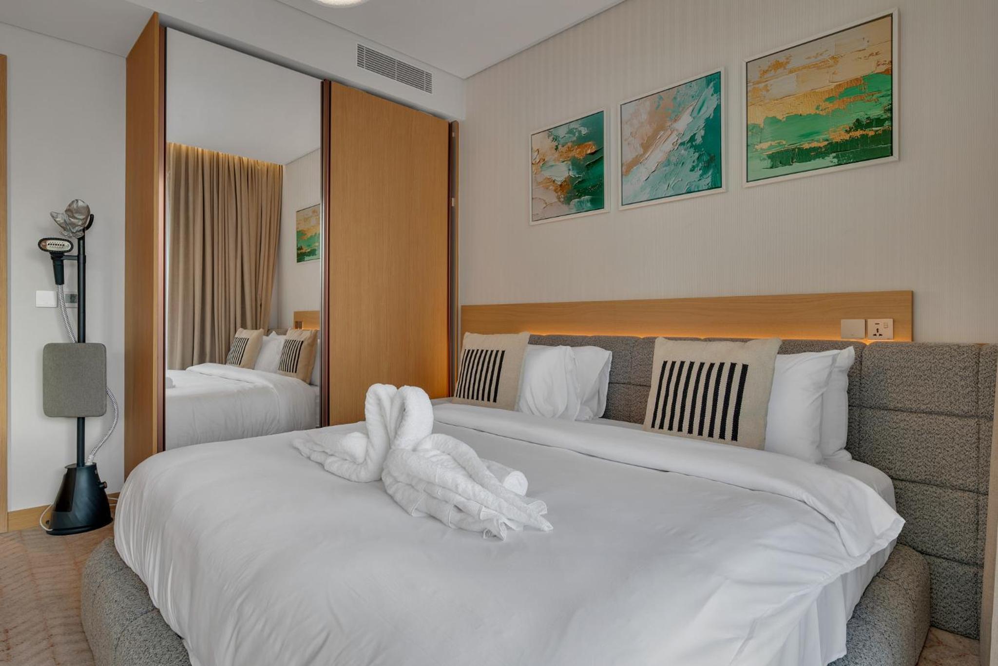 Burj View Direct to Dubai Mall 2BR