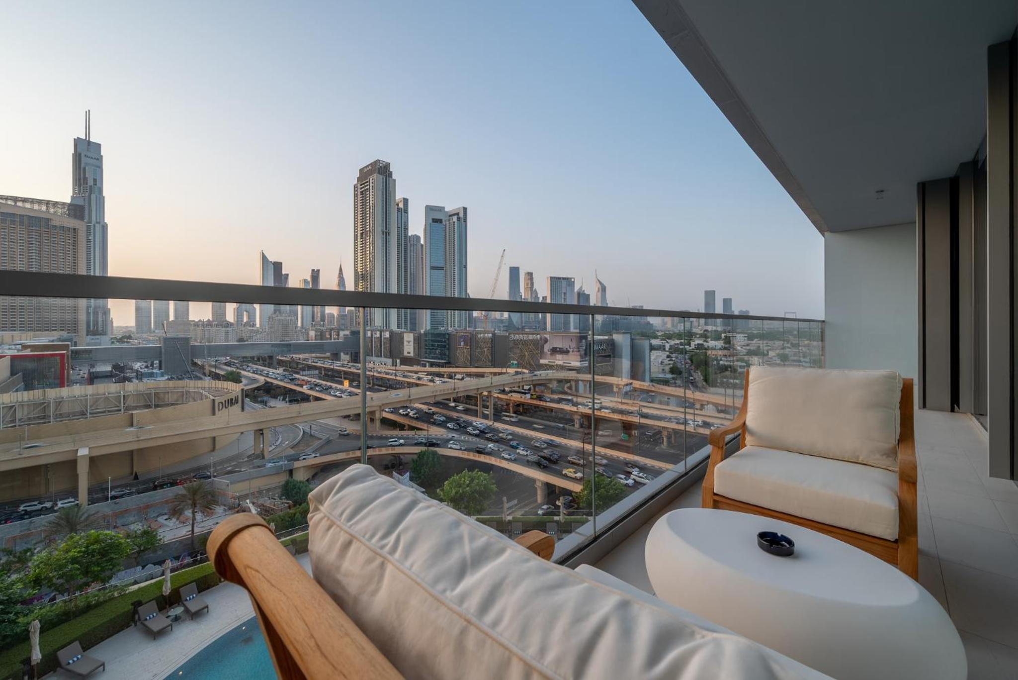 Burj View Direct to Dubai Mall 2BR