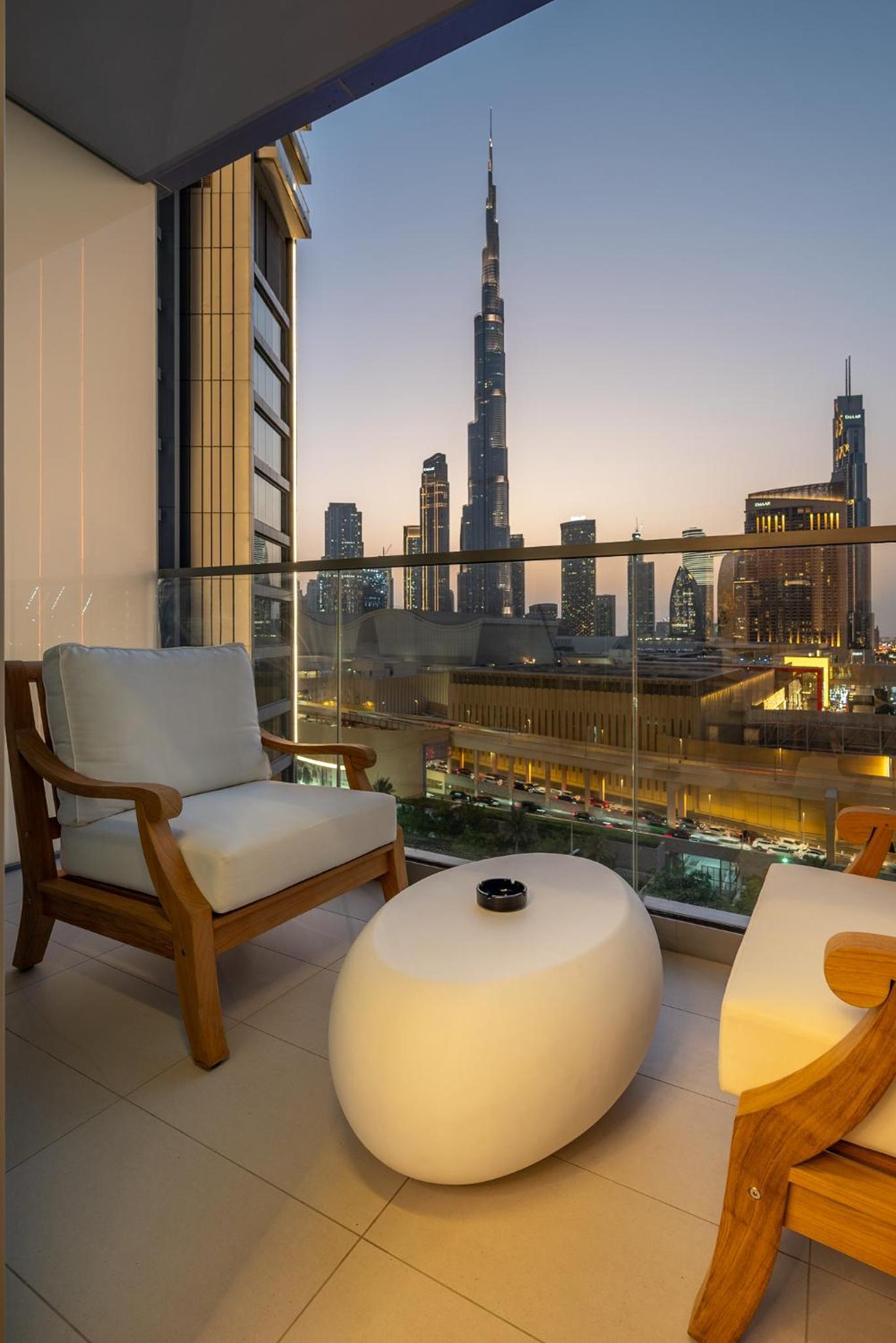 Burj View Direct to Dubai Mall 2BR