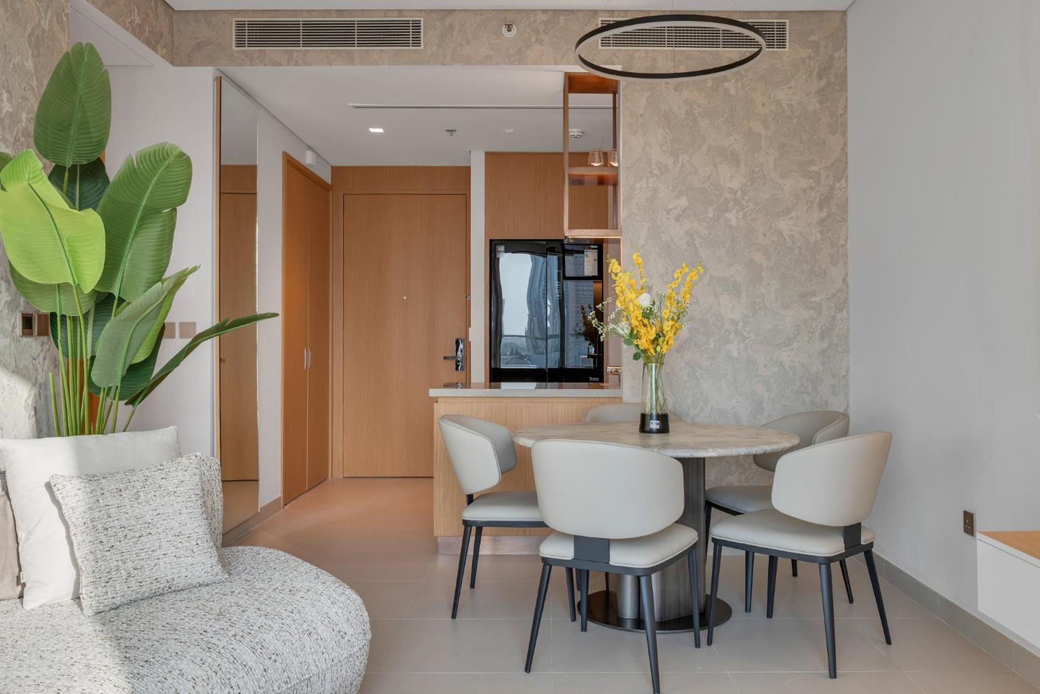 Burj View Direct to Dubai Mall 2BR