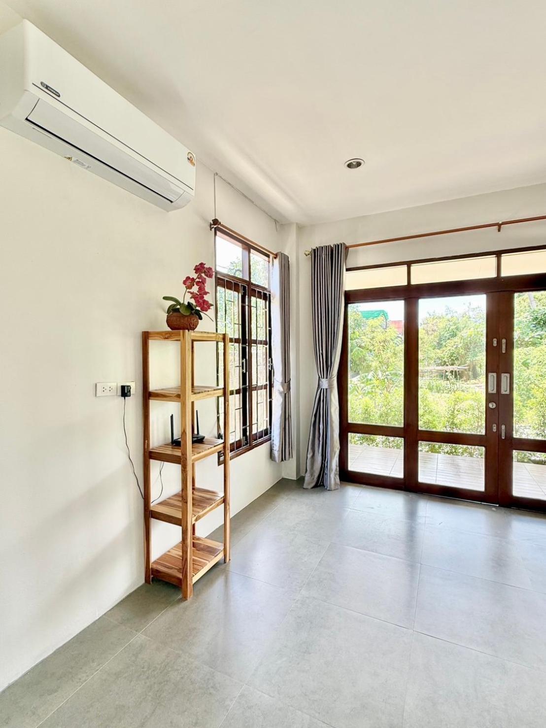 New Villa at Haadrin