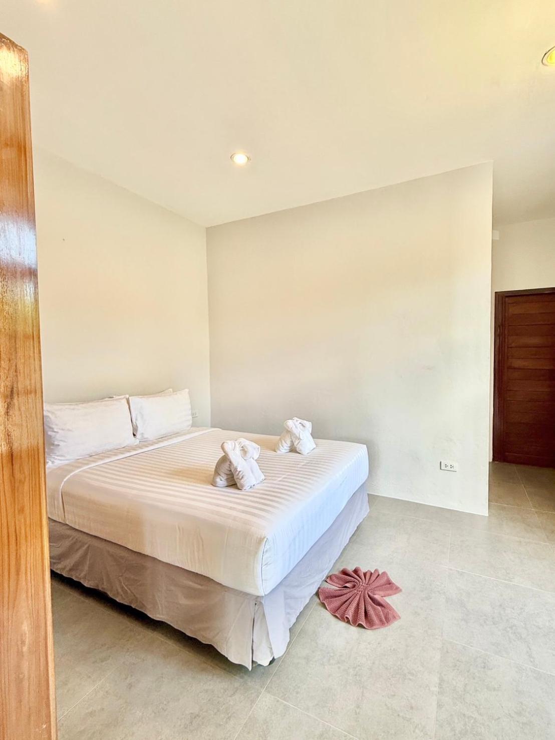 New Villa at Haadrin