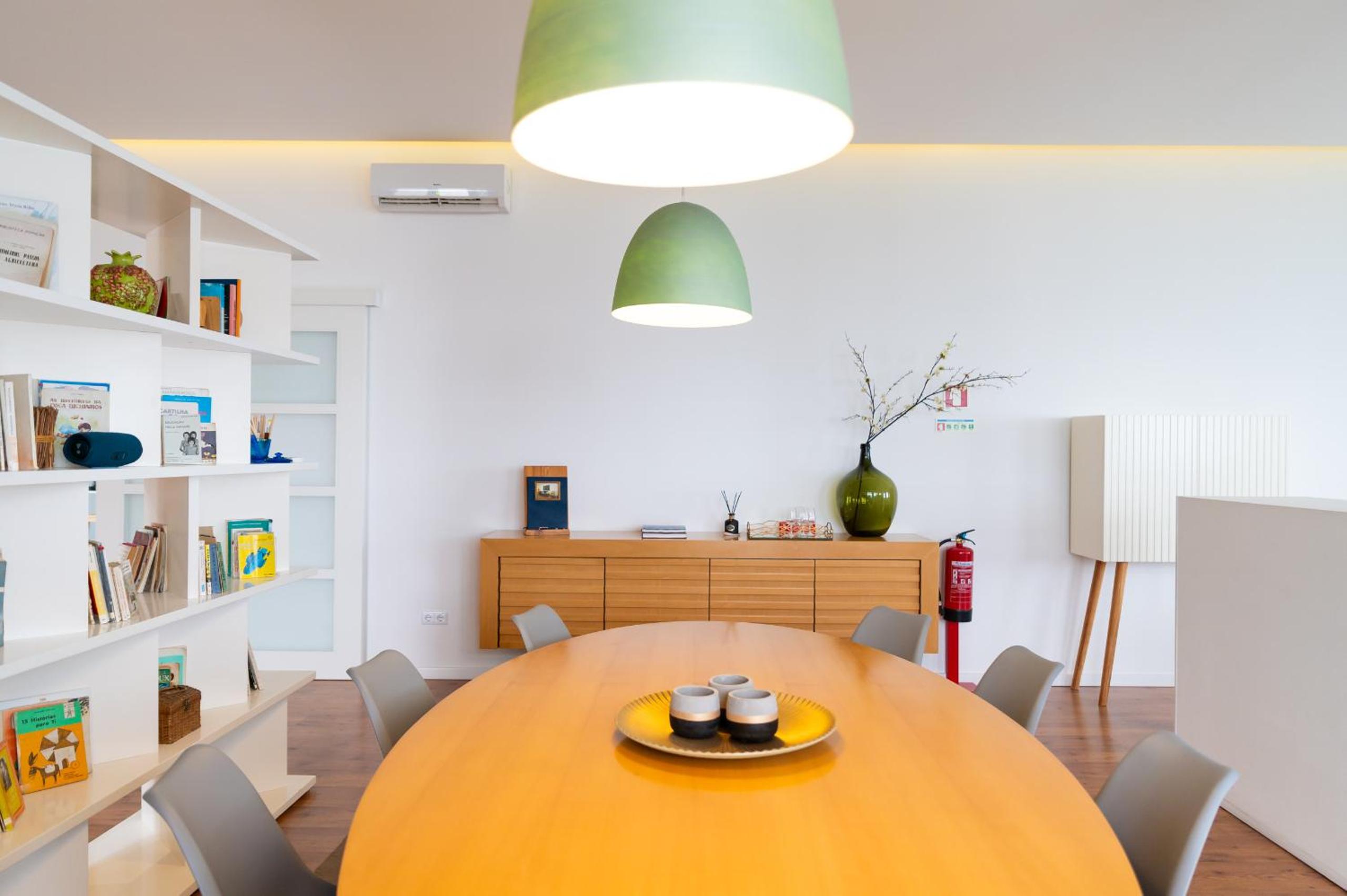 Spacious Villa with Private Pool & Garden in Douro, by Hopstays
