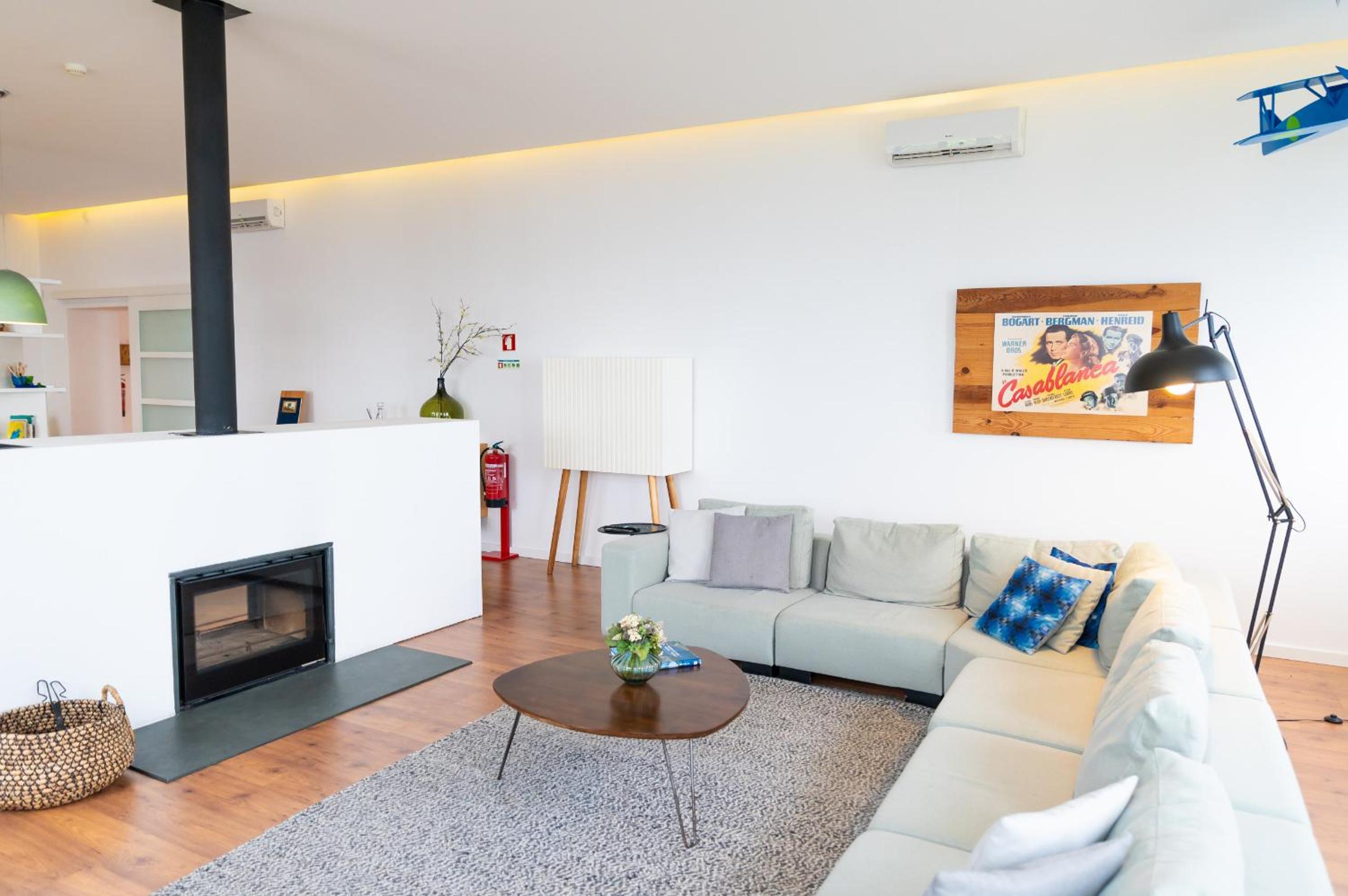 Spacious Villa with Private Pool & Garden in Douro, by Hopstays