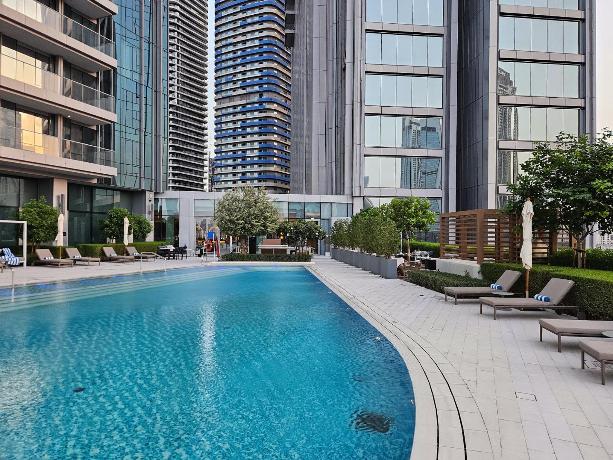Burj View Direct to Dubai Mall 2BR