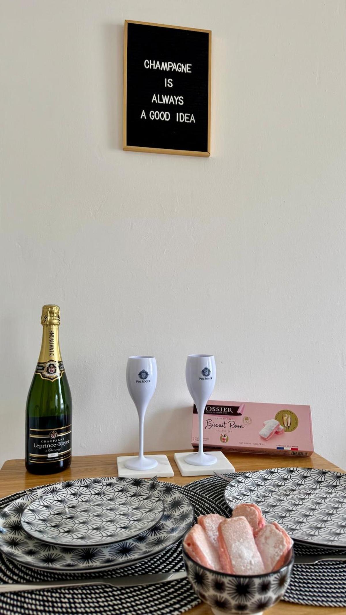 La Bulle Millésimée - à deux pas de la Gare et de l'Avenue de Champagne