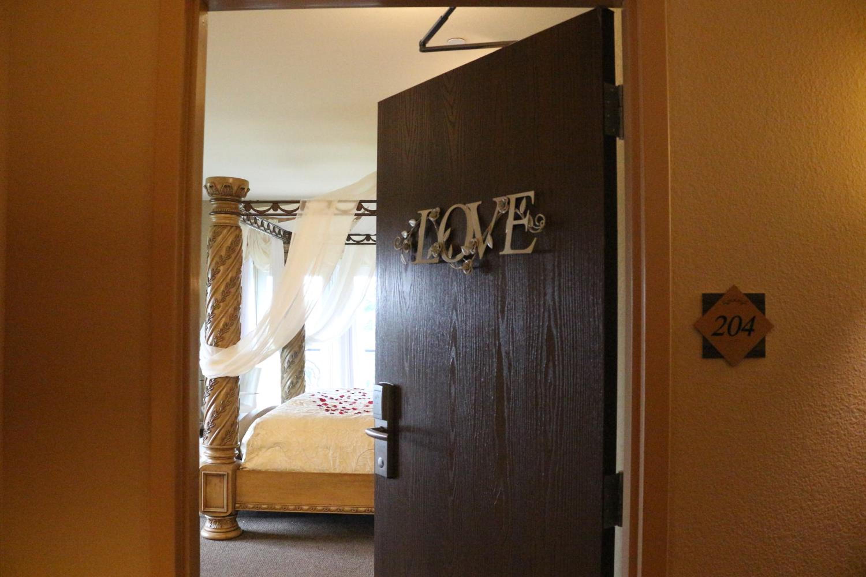 The Lodge at Woodstone Country Club