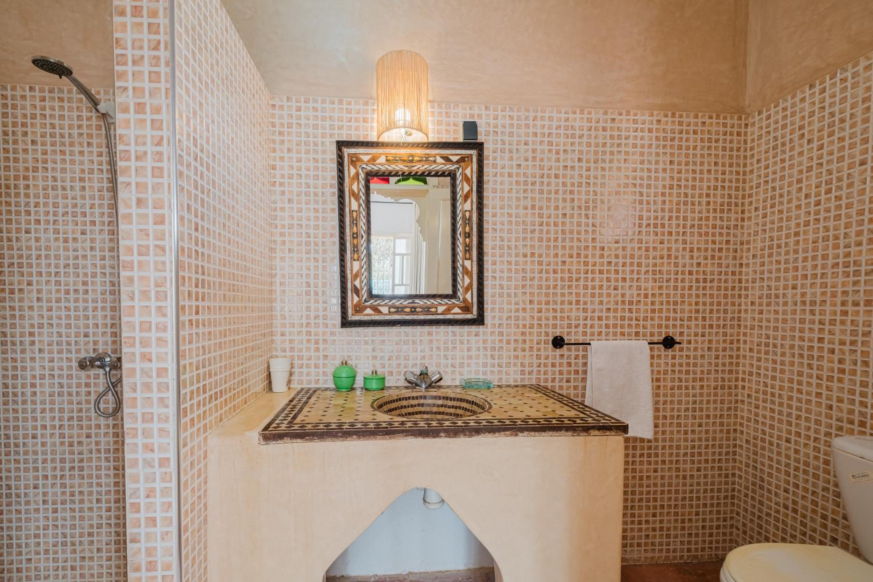 Dar Salah - Eddine Oasis Pool & SPA