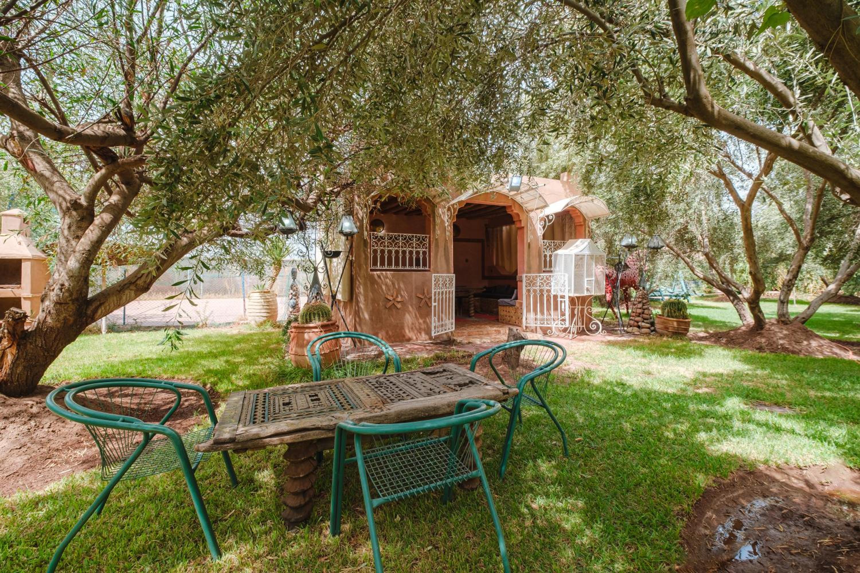 Dar Salah - Eddine Oasis Pool & SPA
