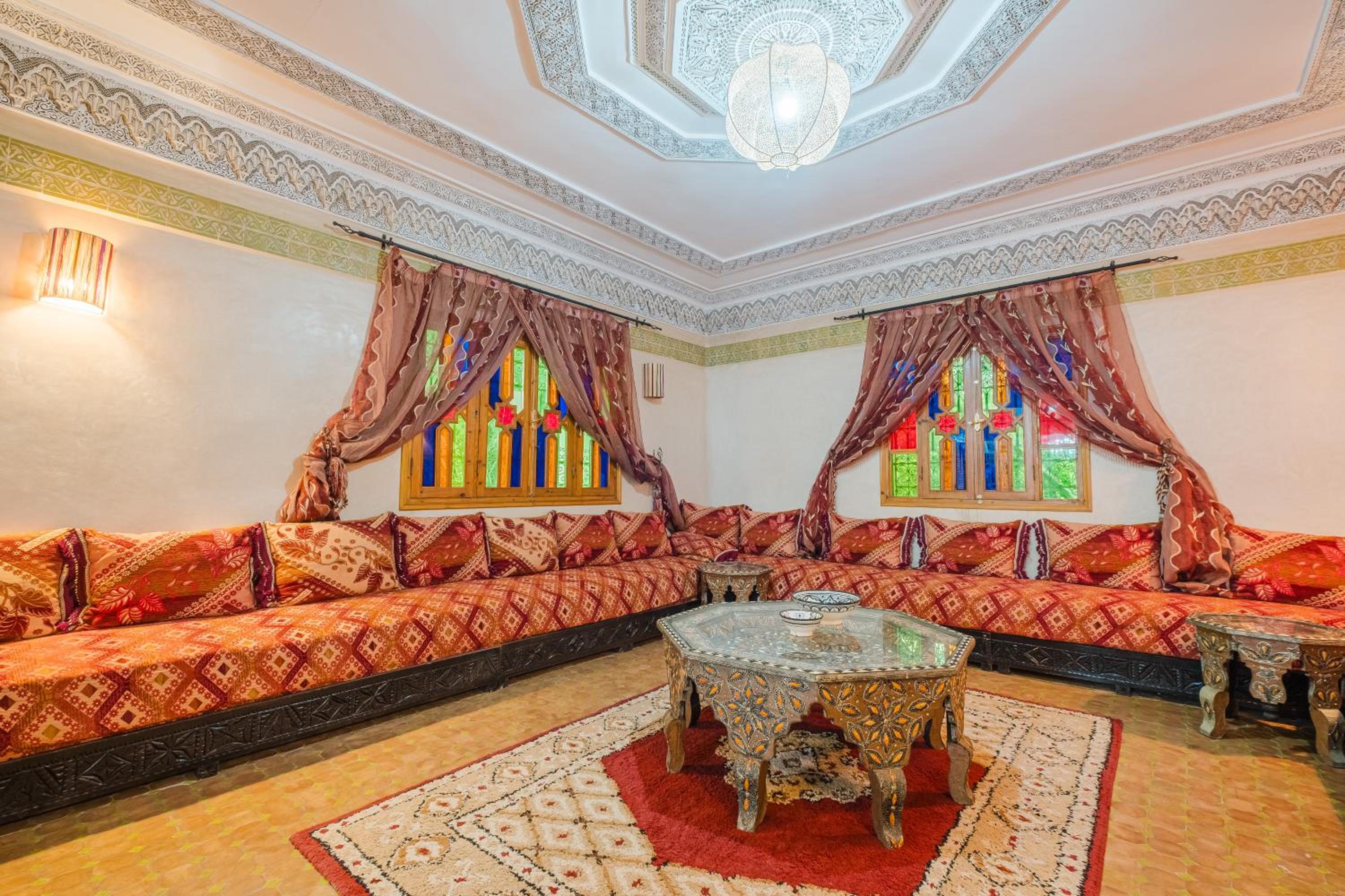 Dar Salah - Eddine Oasis Pool & SPA