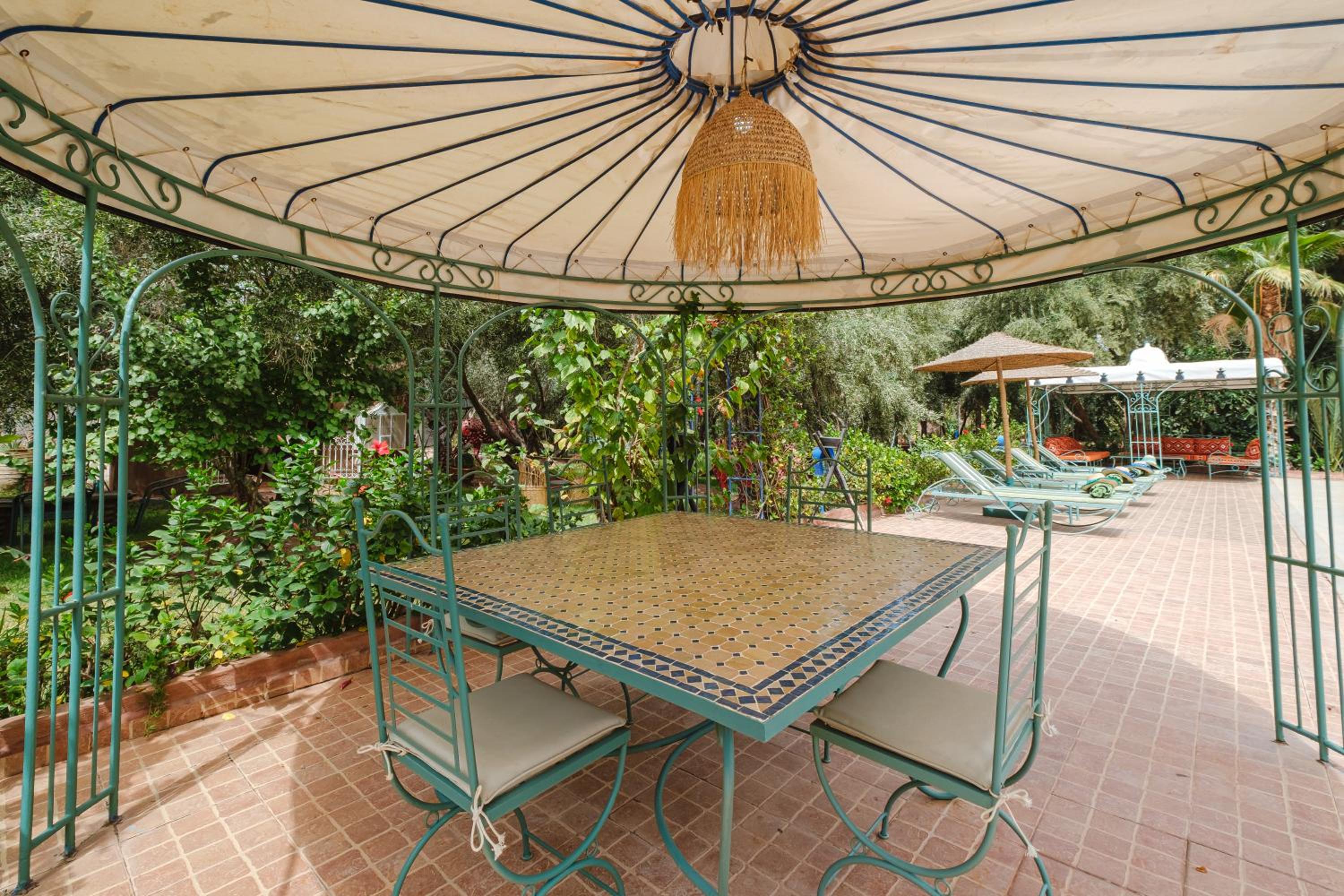 Dar Salah - Eddine Oasis Pool & SPA
