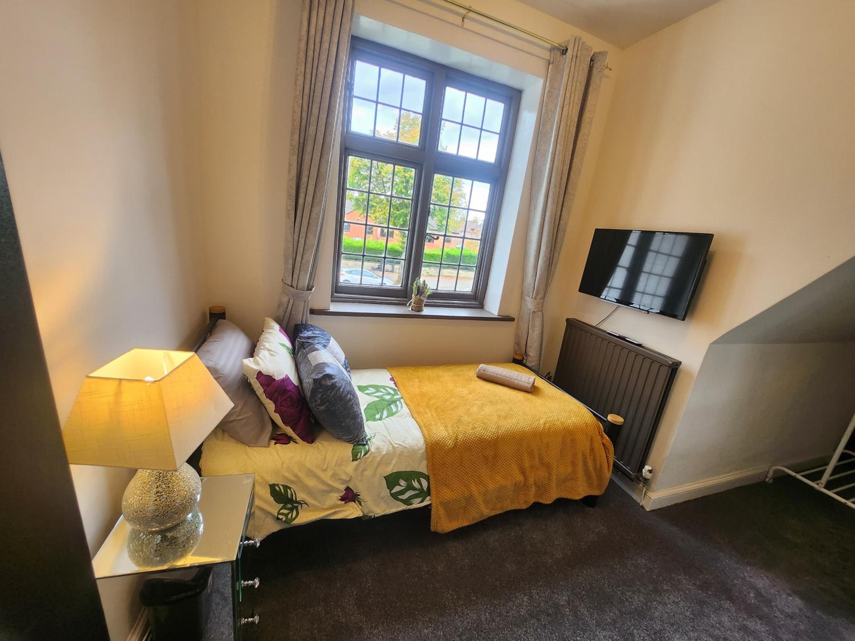 Luxury Cottage Stay Rooms Free Wifi Old Trafford Manchester