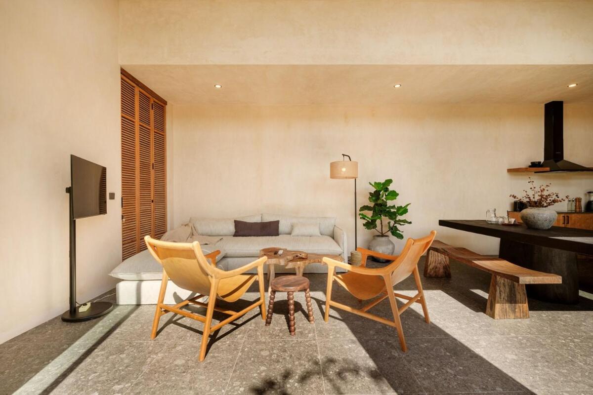 Villa Sunset Serenity 2BR Sunset & Beach Gateway