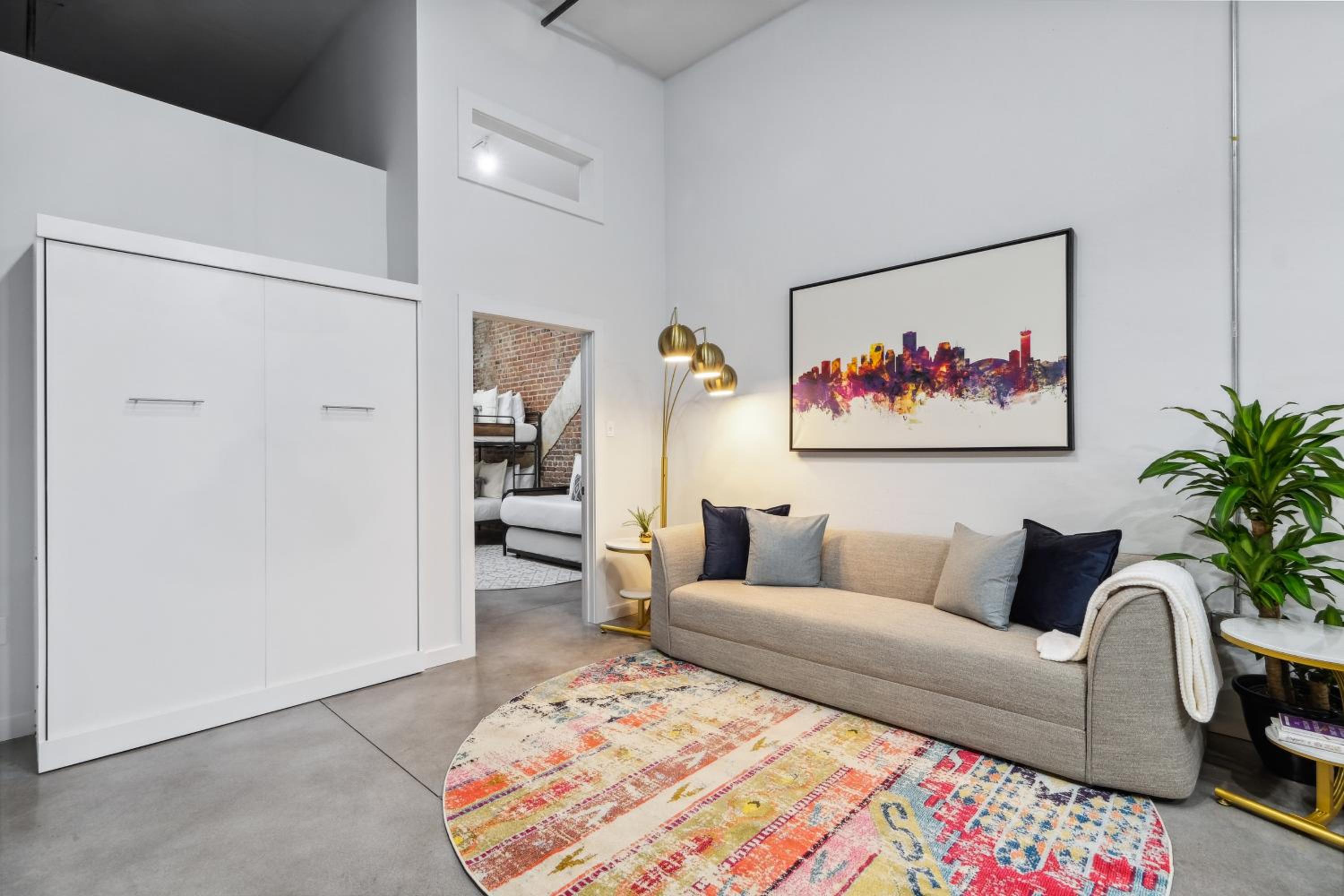 Exquisite Flat in Arts District