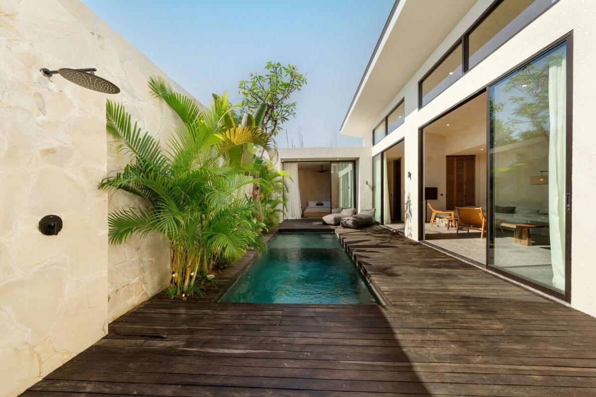 Villa Sunset Serenity 2BR Sunset & Beach Gateway