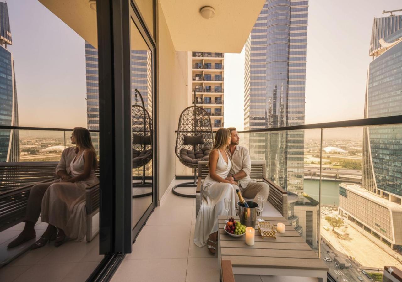 KeyRock Living - Lakeview Luxury in Zada Tower