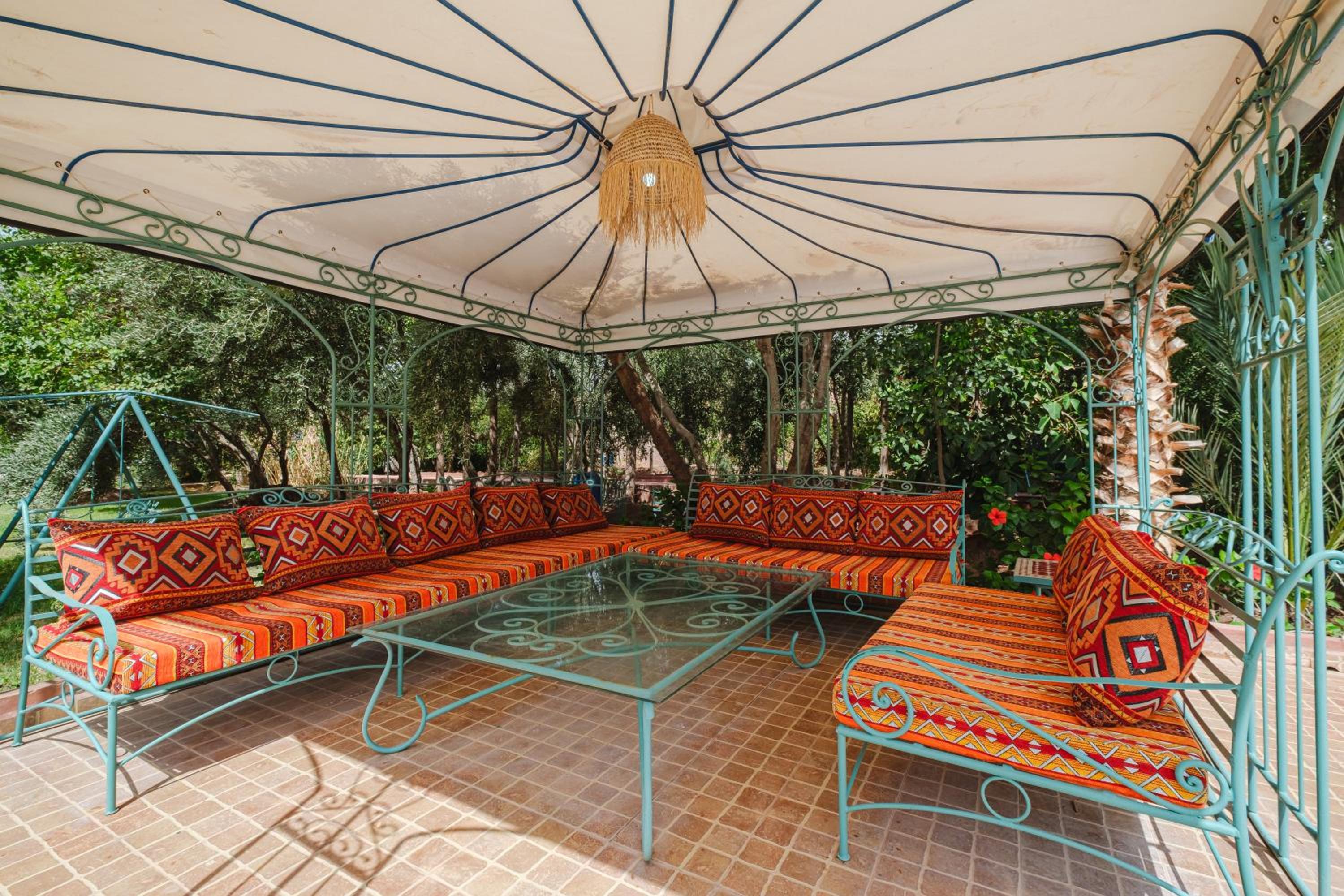 Dar Salah - Eddine Oasis Pool & SPA