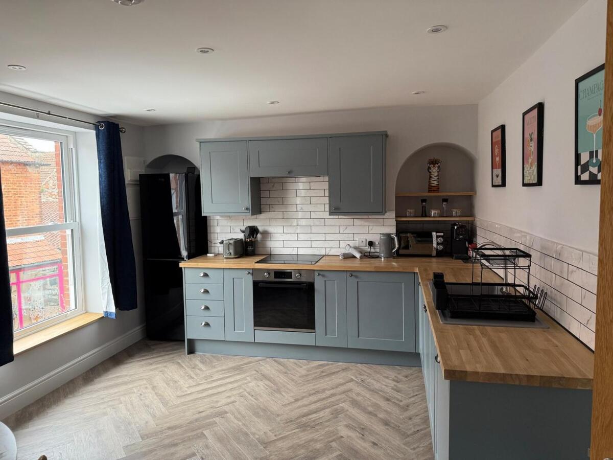 Luxury Holt Duplex with Bath Suite