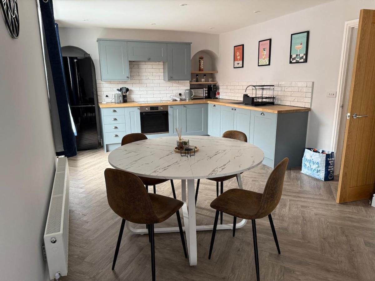 Luxury Holt Duplex with Bath Suite