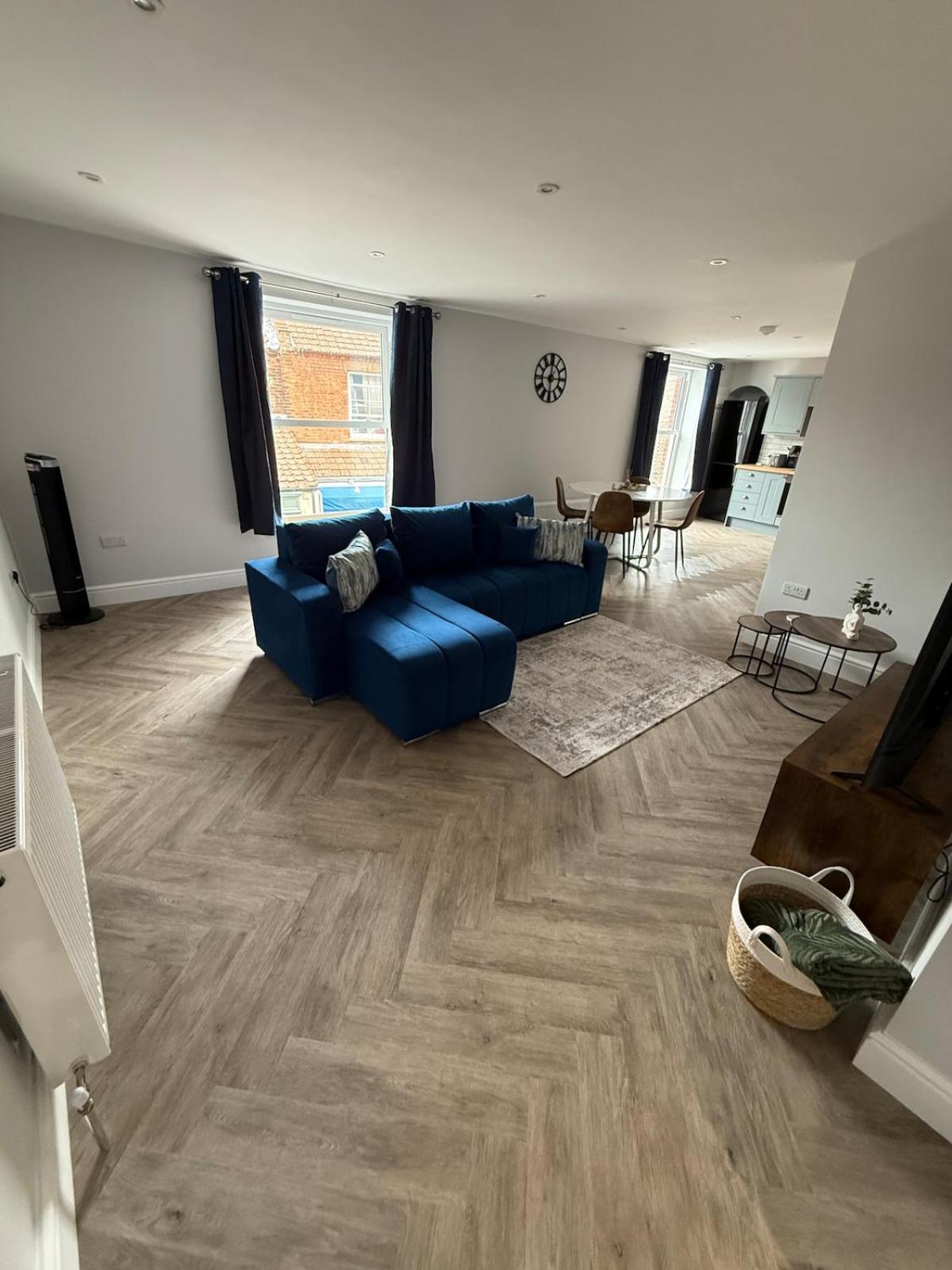 Luxury Holt Duplex with Bath Suite