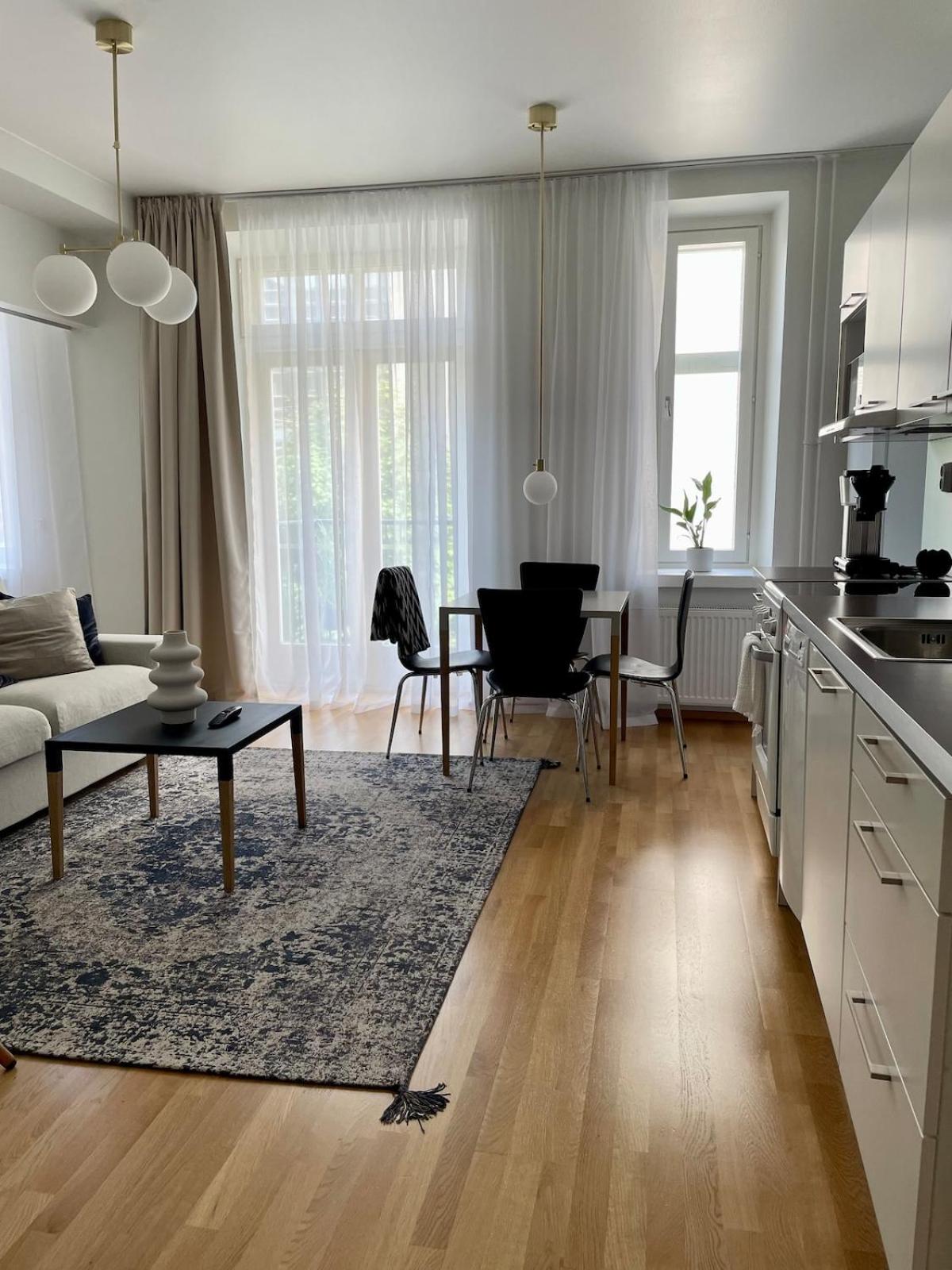 Beautiful & Peaceful City Apartment in the Heart of Helsinki